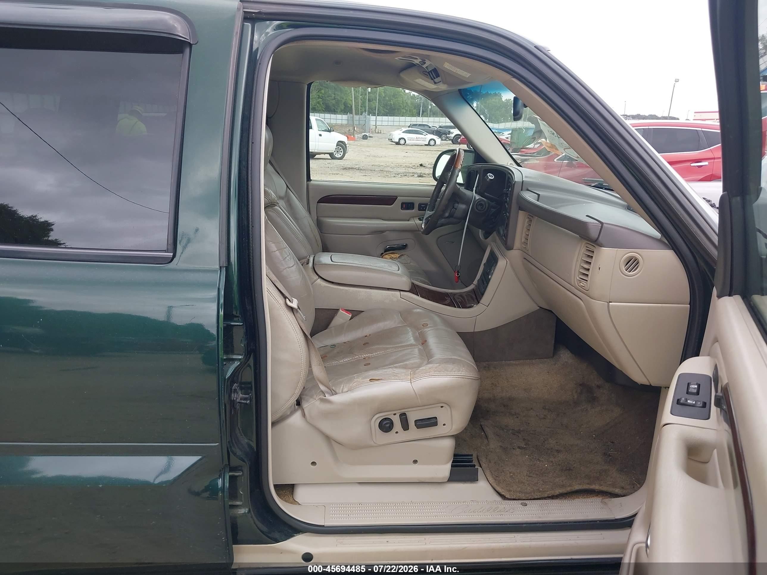 2002 Cadillac Escalade Standard Green vin: 1GYEC63T12R182709