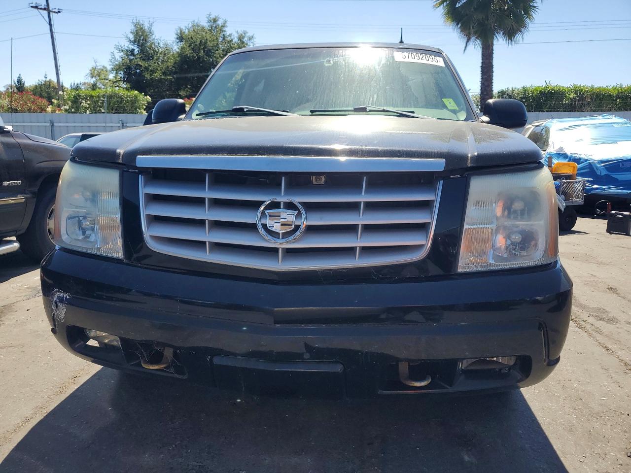 2002 Cadillac Escalade Luxury Black vin: 1GYEC63T32R259208