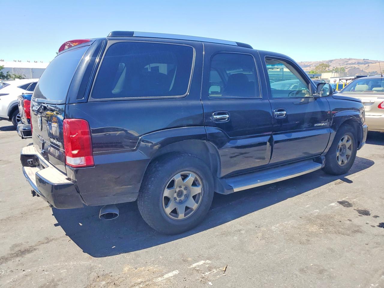 2002 Cadillac Escalade Luxury Black vin: 1GYEC63T32R259208