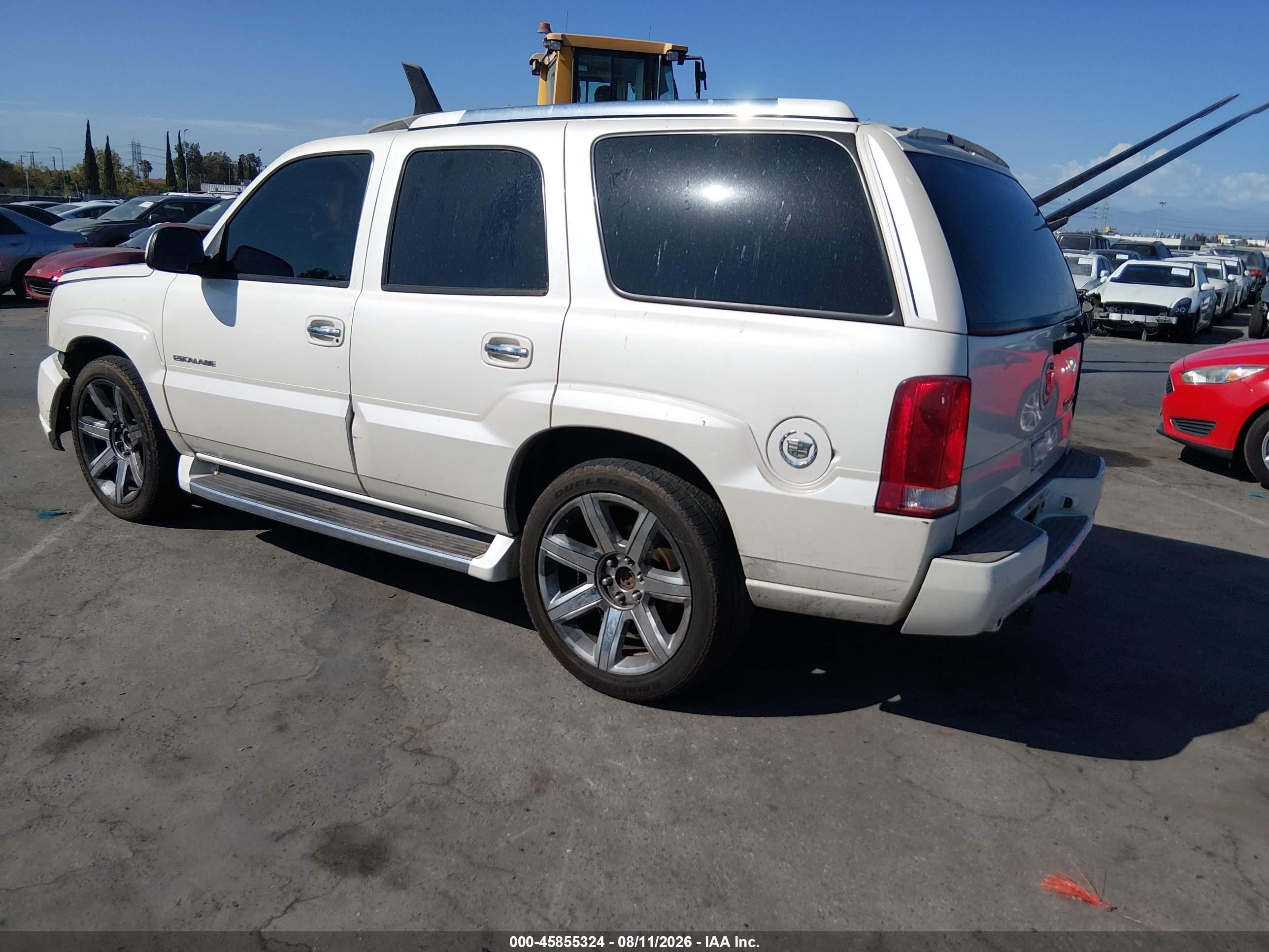 2003 Cadillac Escalade Standard White vin: 1GYEC63T33R312460