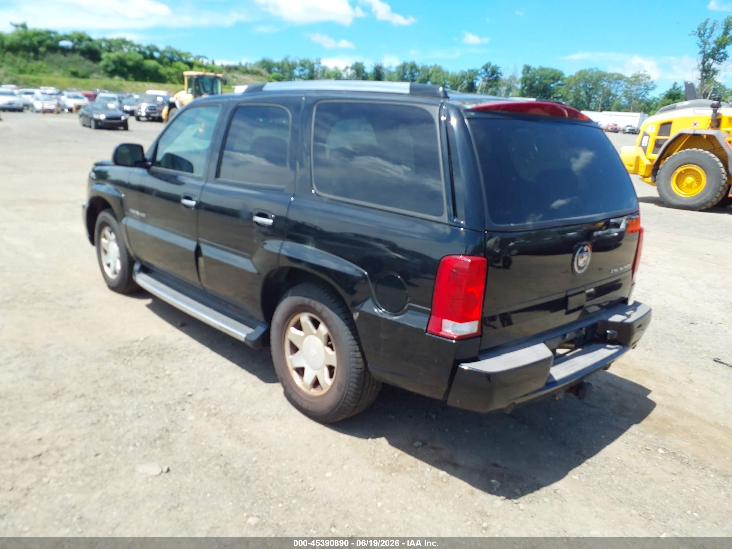 2004 Cadillac Escalade Standard Black vin: 1GYEC63T34R265660