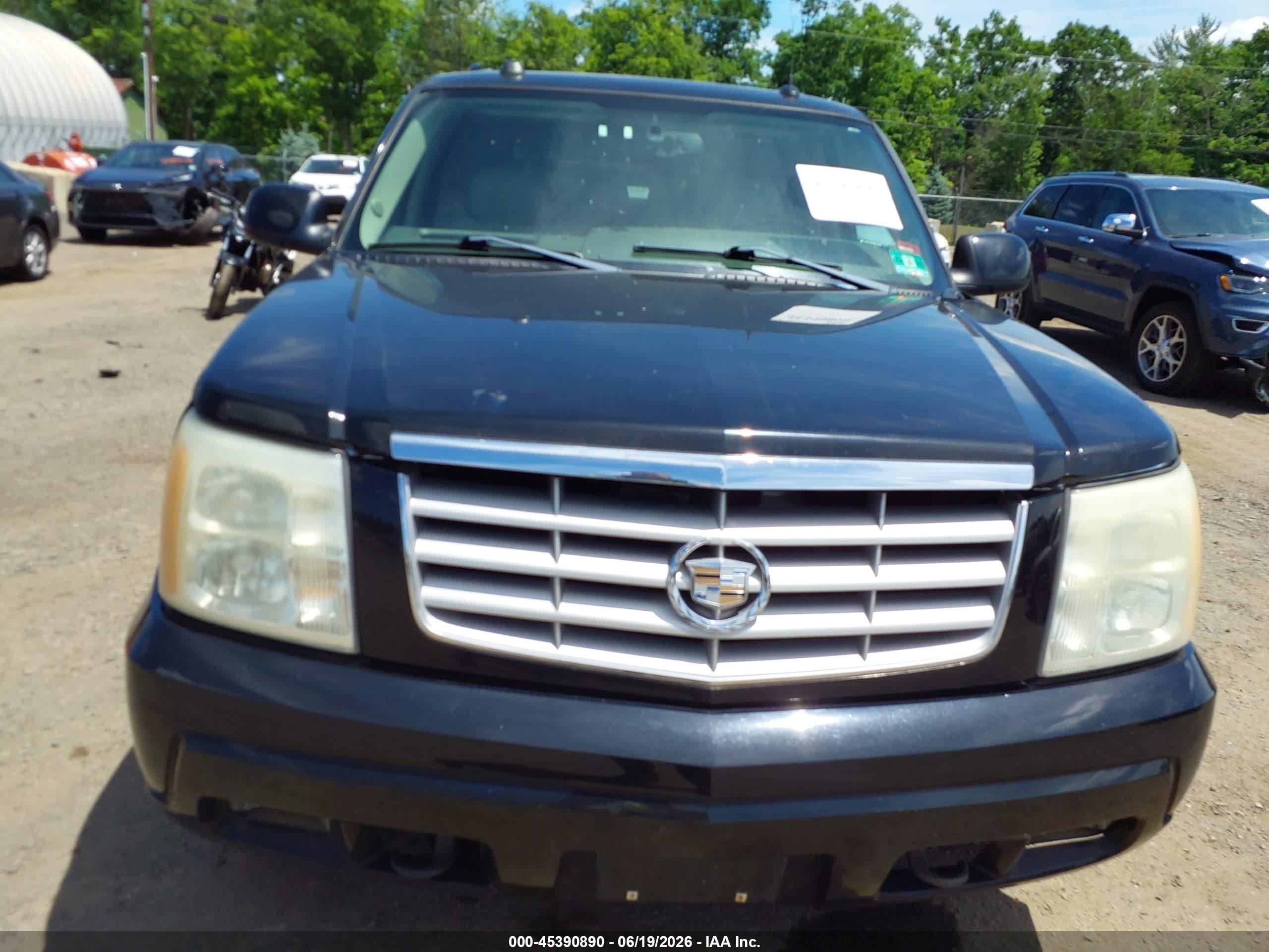2004 Cadillac Escalade Standard Black vin: 1GYEC63T34R265660