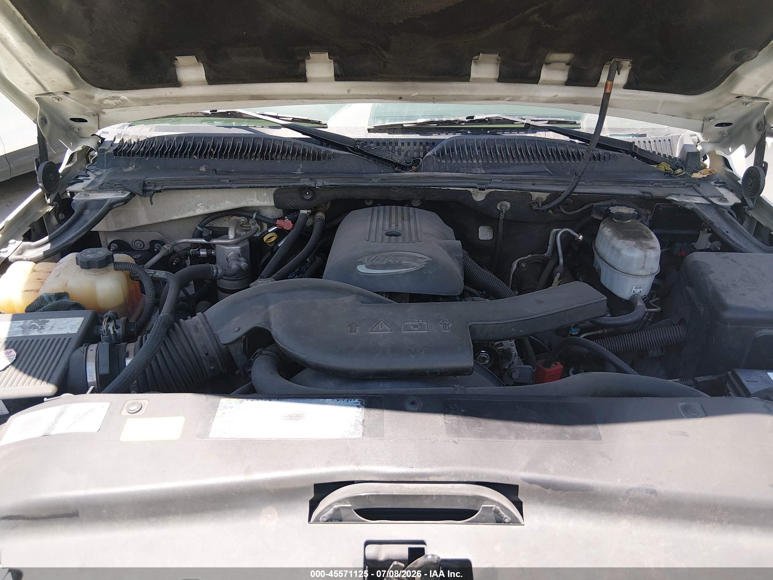 2004 Cadillac Escalade Standard White vin: 1GYEC63T64R207560