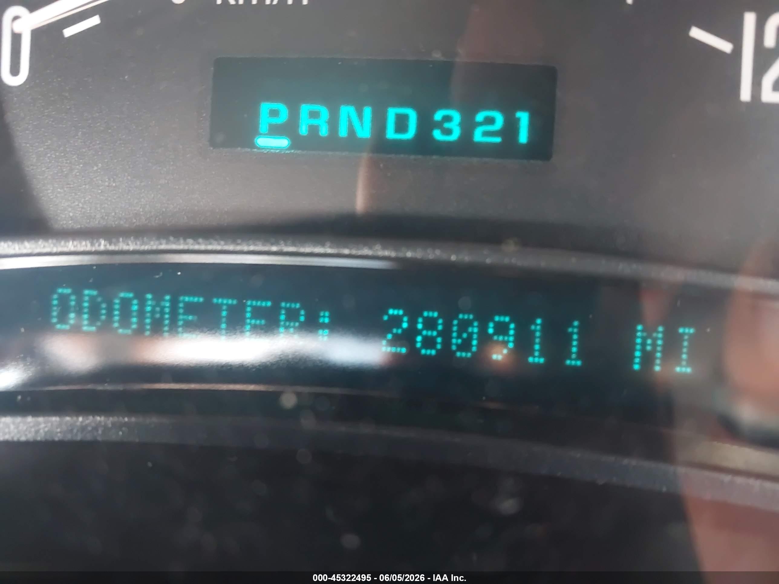 2004 Cadillac Escalade Standard Blue vin: 1GYEC63T74R322653