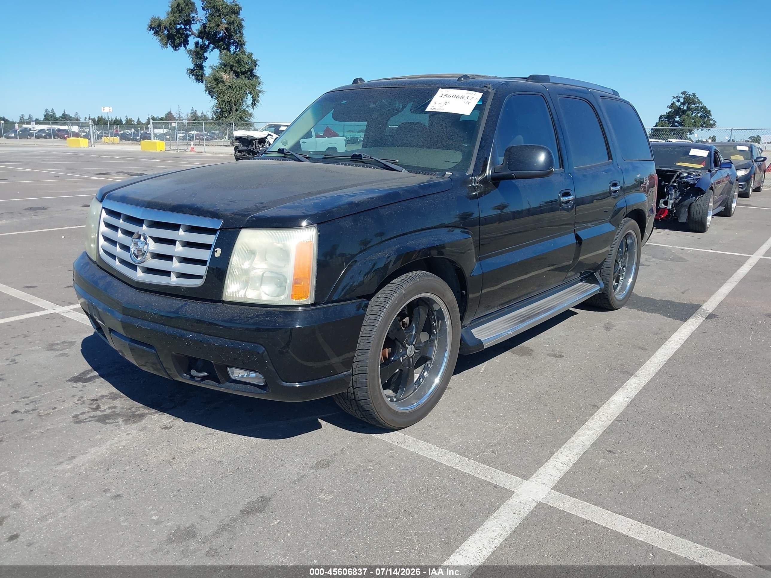 2004 Cadillac Escalade Standard Black vin: 1GYEC63T84R208970