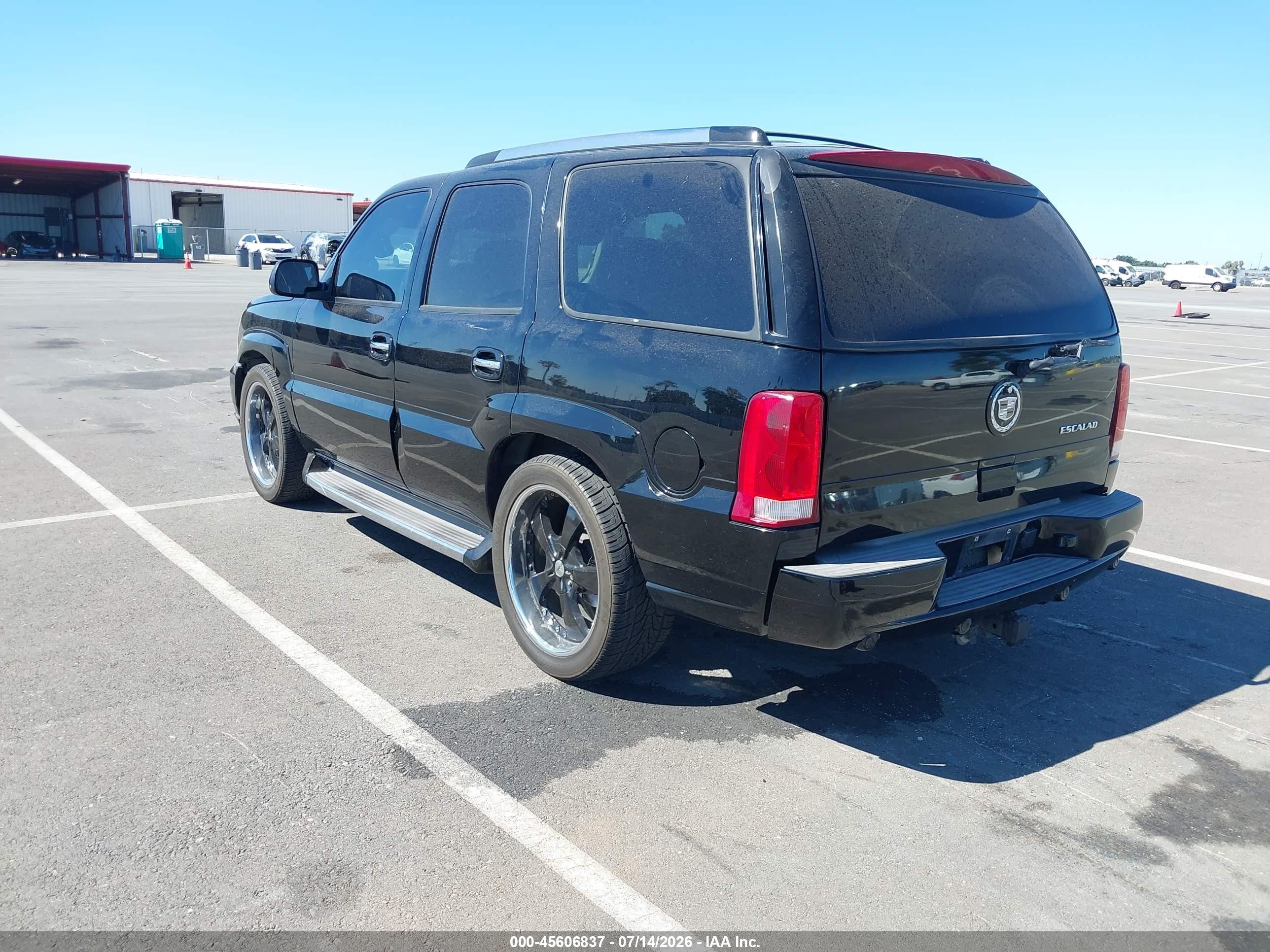 2004 Cadillac Escalade Standard Black vin: 1GYEC63T84R208970