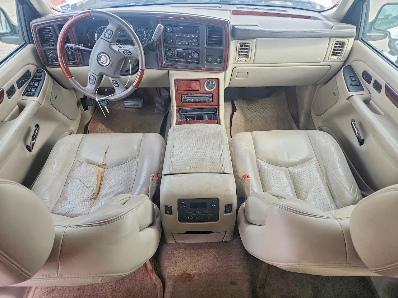 2005 Cadillac Escalade Luxury White vin: 1GYEC63T85R195221