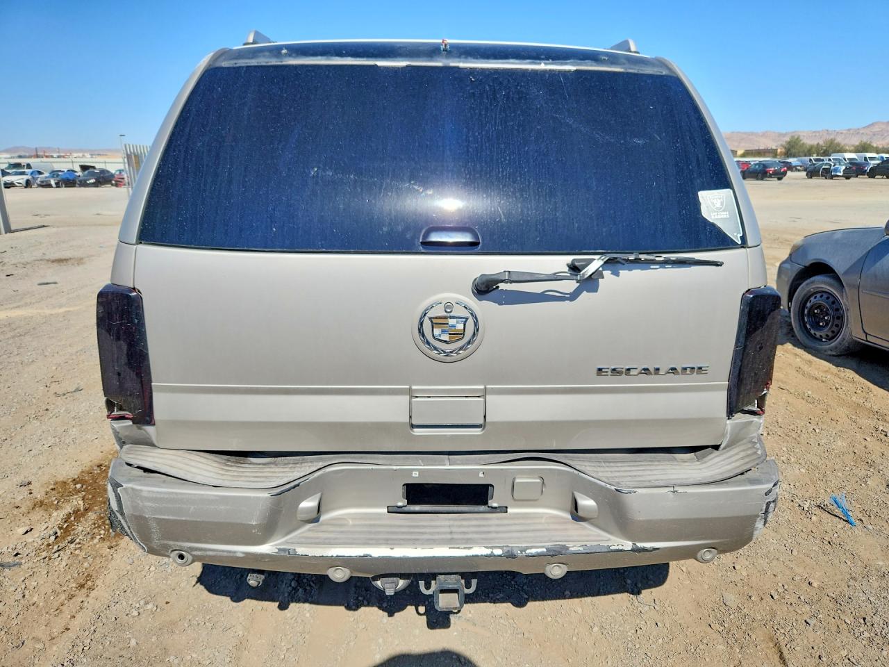 2005 Cadillac Escalade Luxury Серебряный vin: 1GYEC63TX5R180946