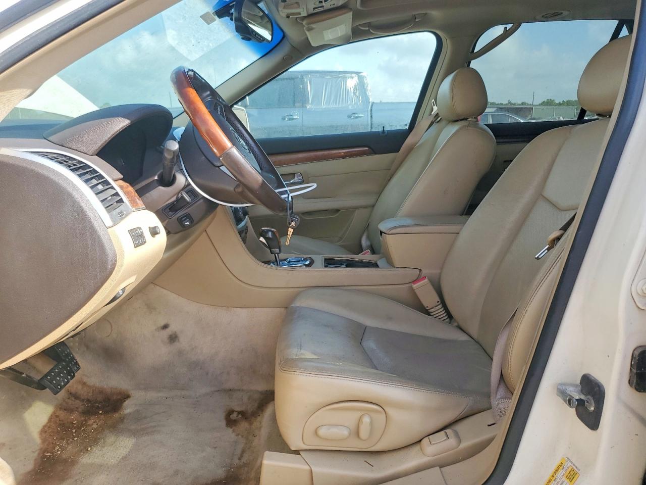 2008 Cadillac Srx White vin: 1GYEE23A180158313