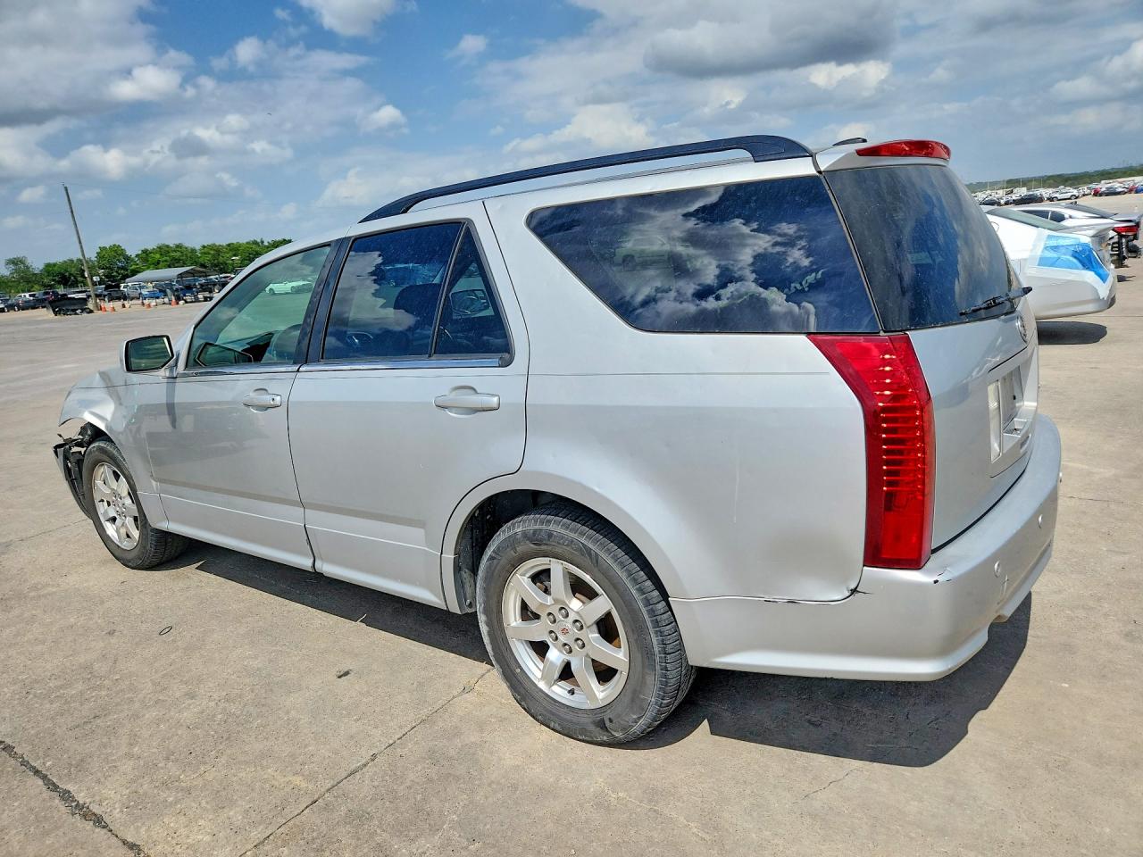 2009 Cadillac Srx Silver vin: 1GYEE437090154965