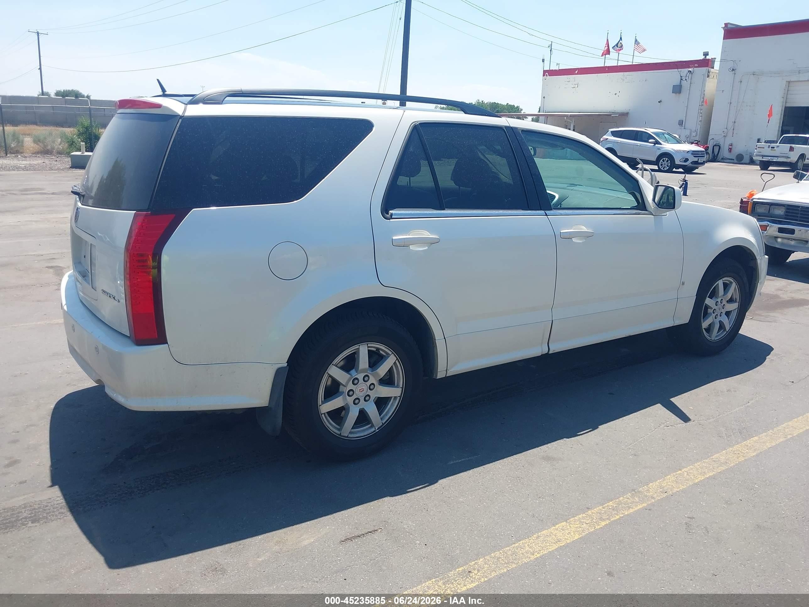 2008 Cadillac Srx V6 White vin: 1GYEE437180141110