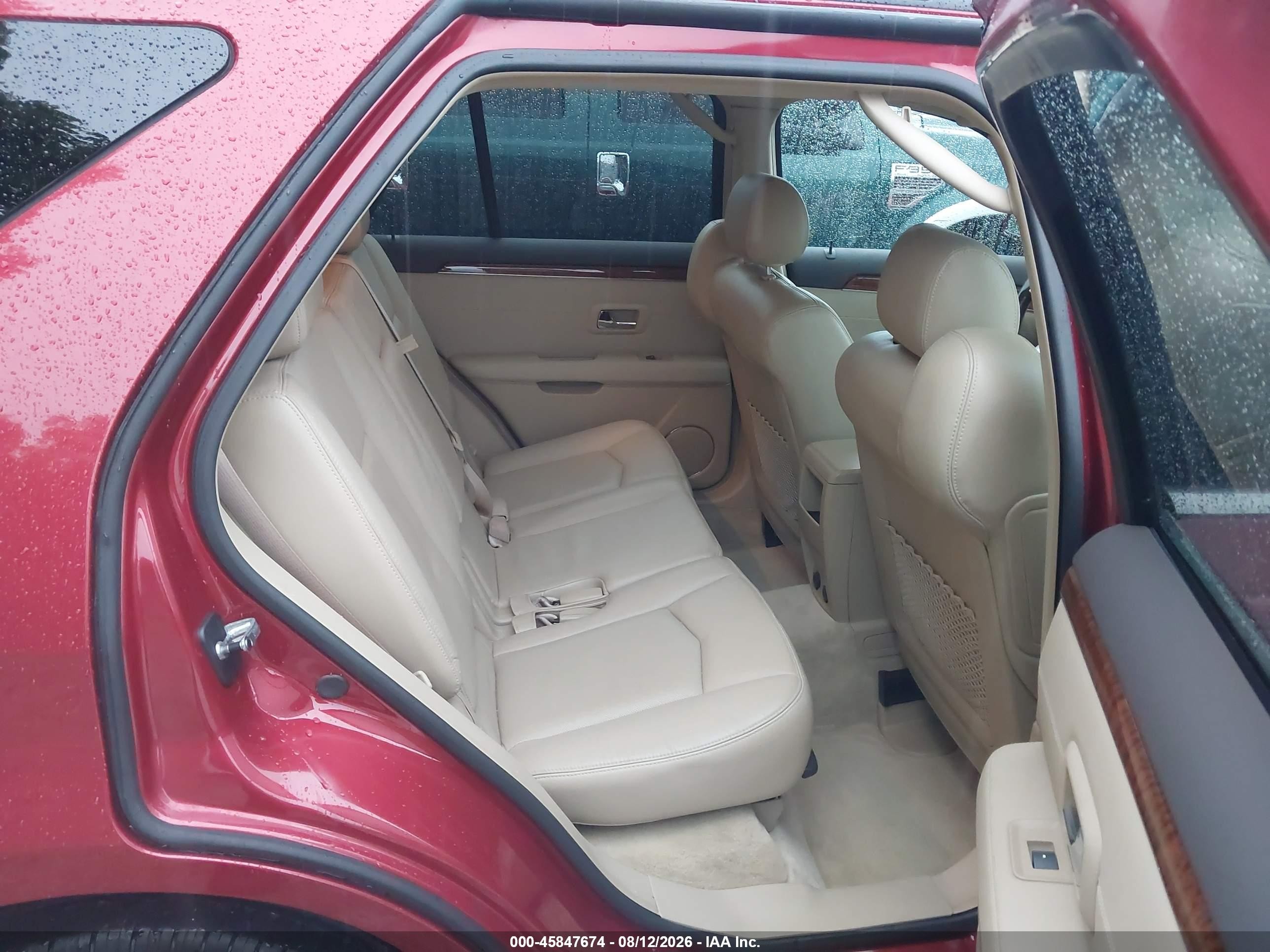 2008 Cadillac Srx V6 Red vin: 1GYEE437280156831
