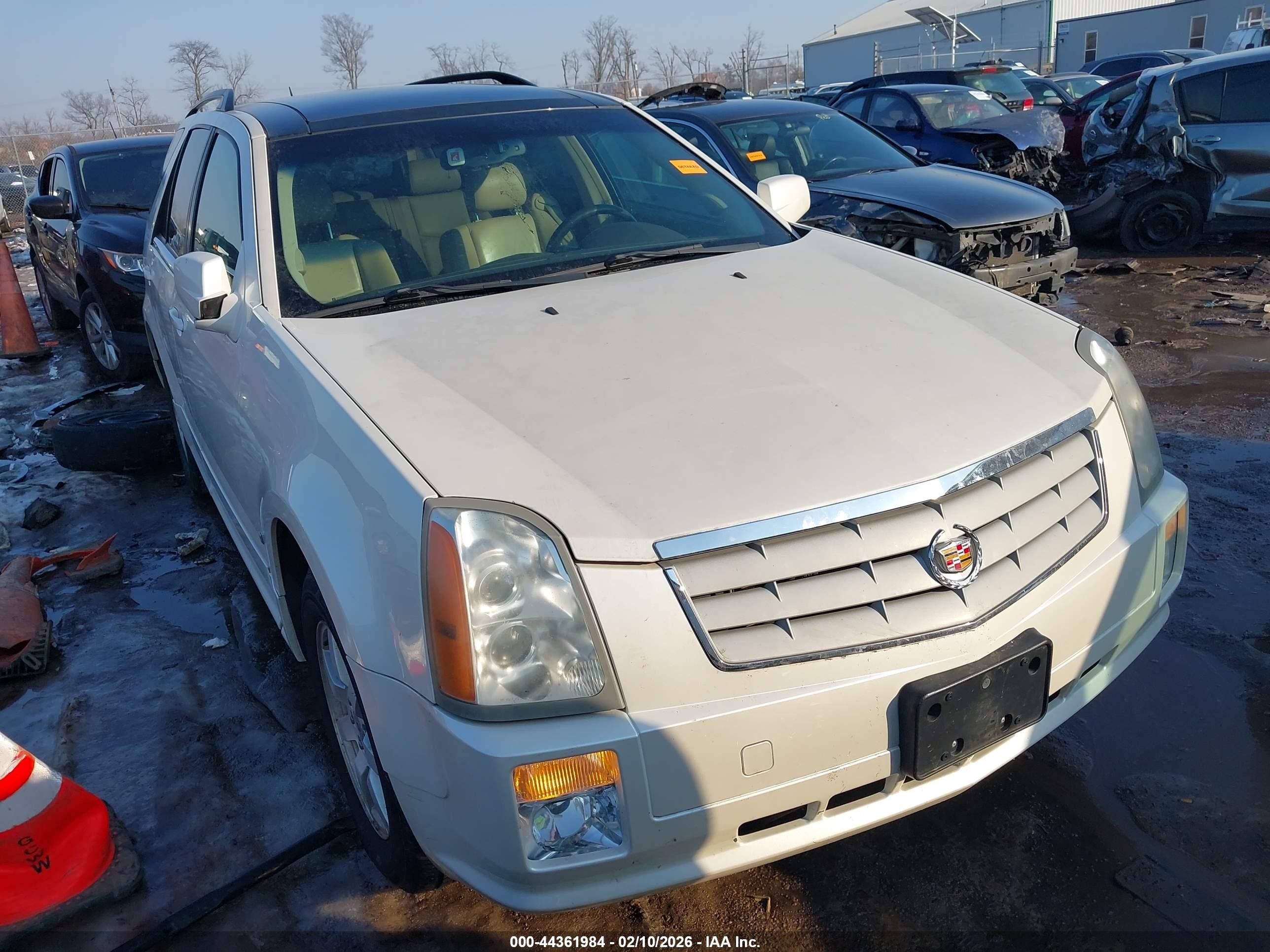 2009 Cadillac Srx V6 Белый vin: 1GYEE437290144504