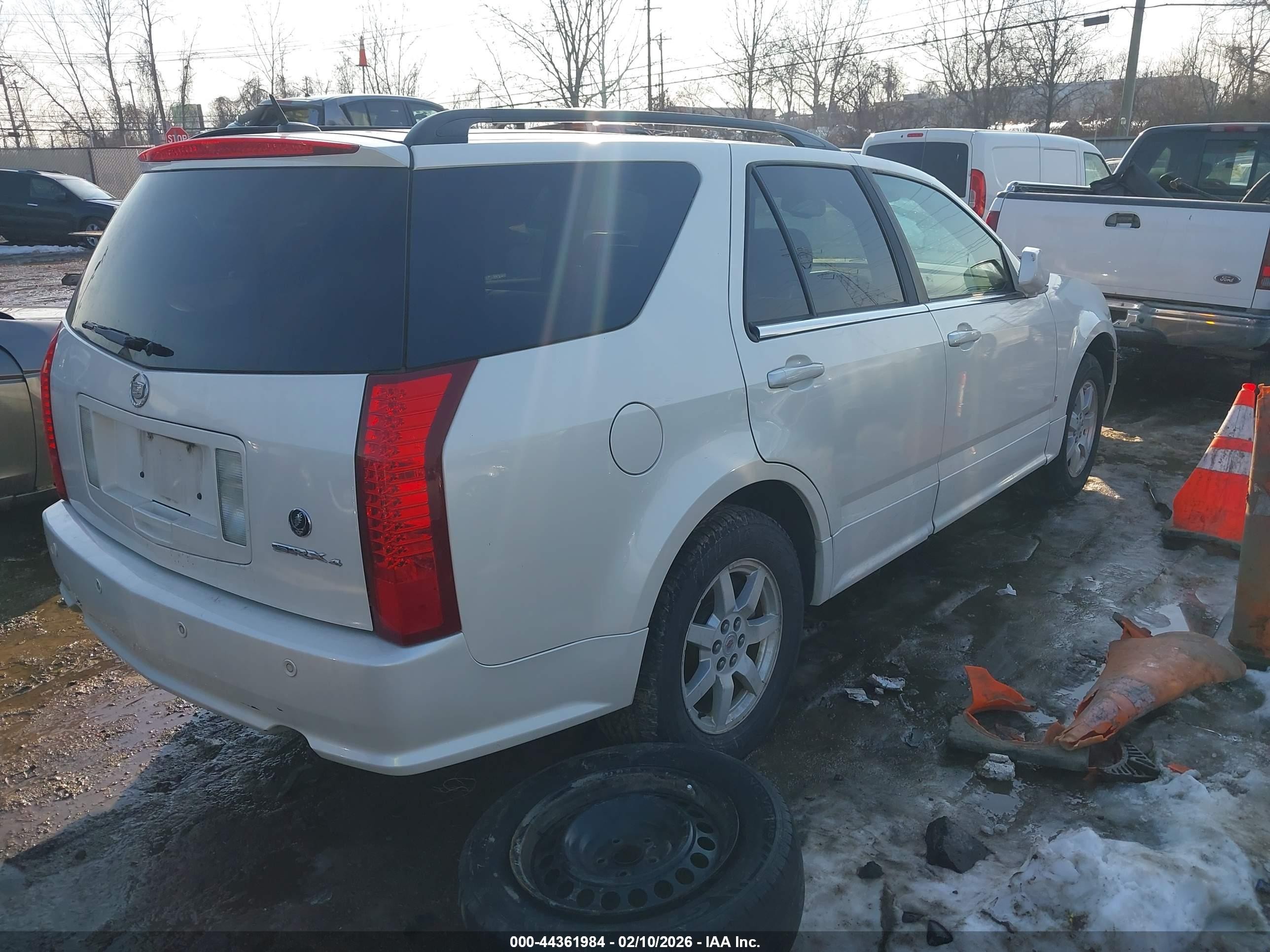 2009 Cadillac Srx V6 Белый vin: 1GYEE437290144504