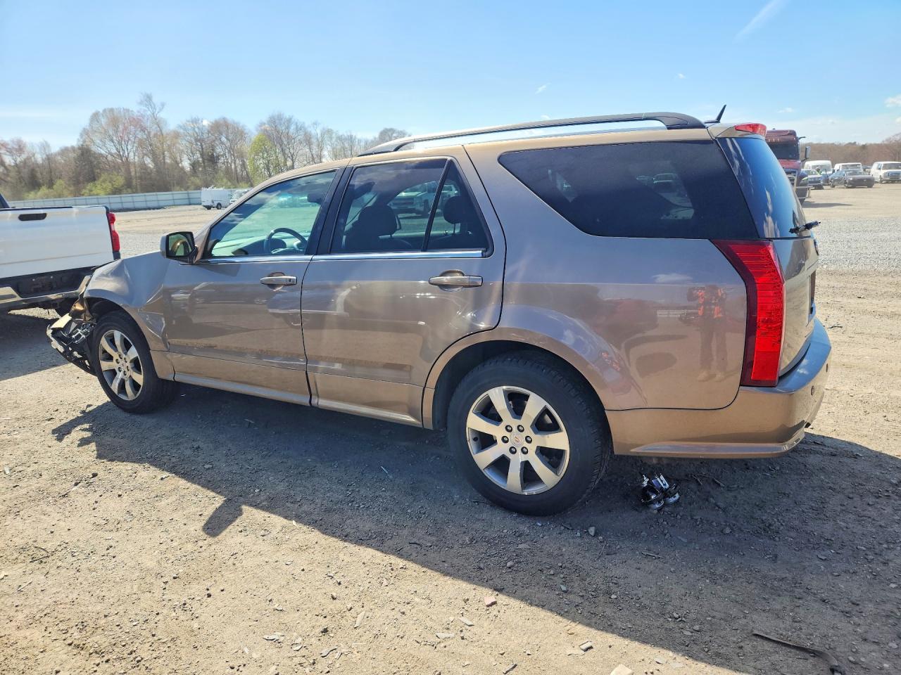 2008 Cadillac Srx Gold vin: 1GYEE437480154563