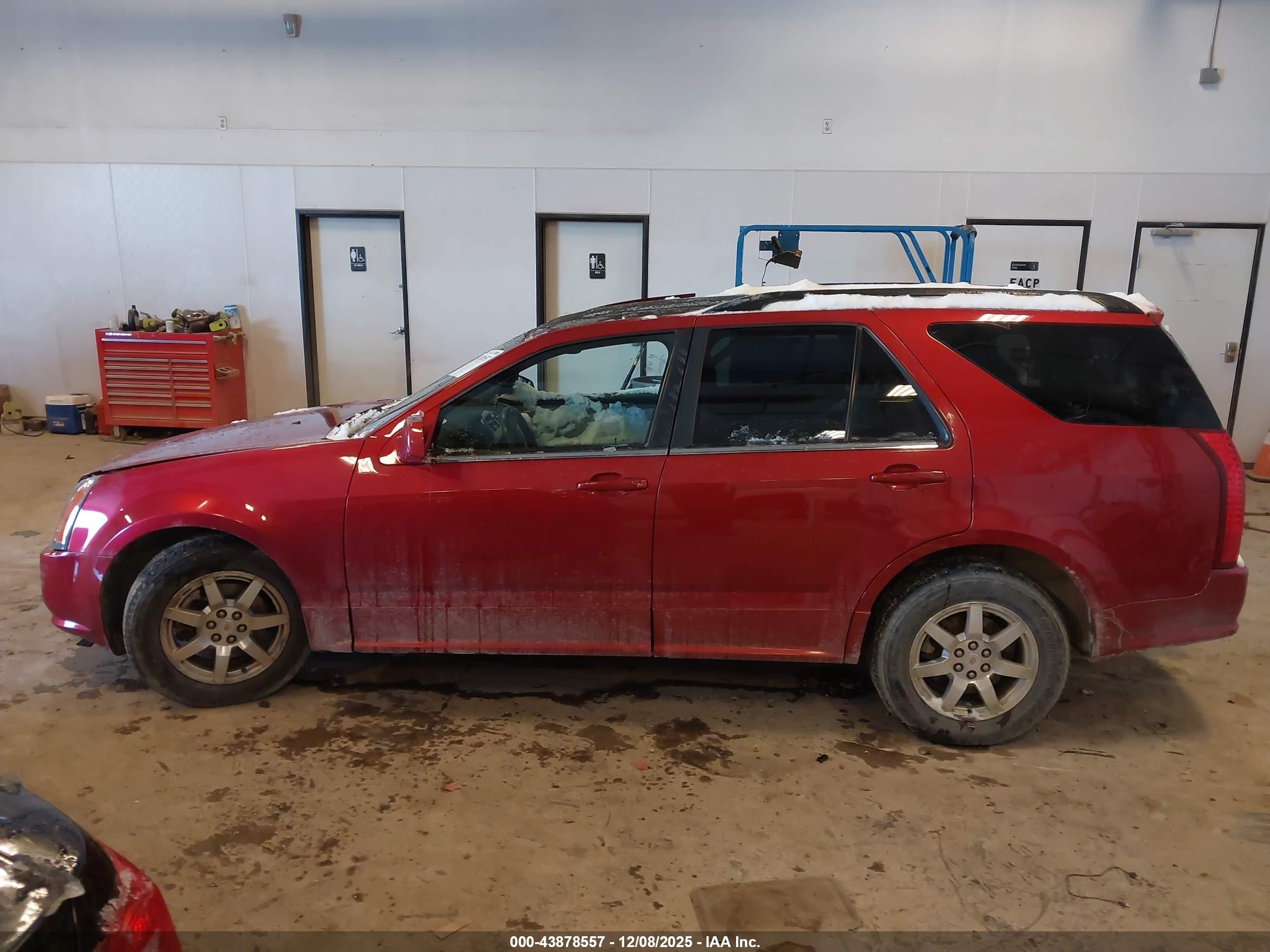 2009 Cadillac Srx V6 Red vin: 1GYEE437490123430