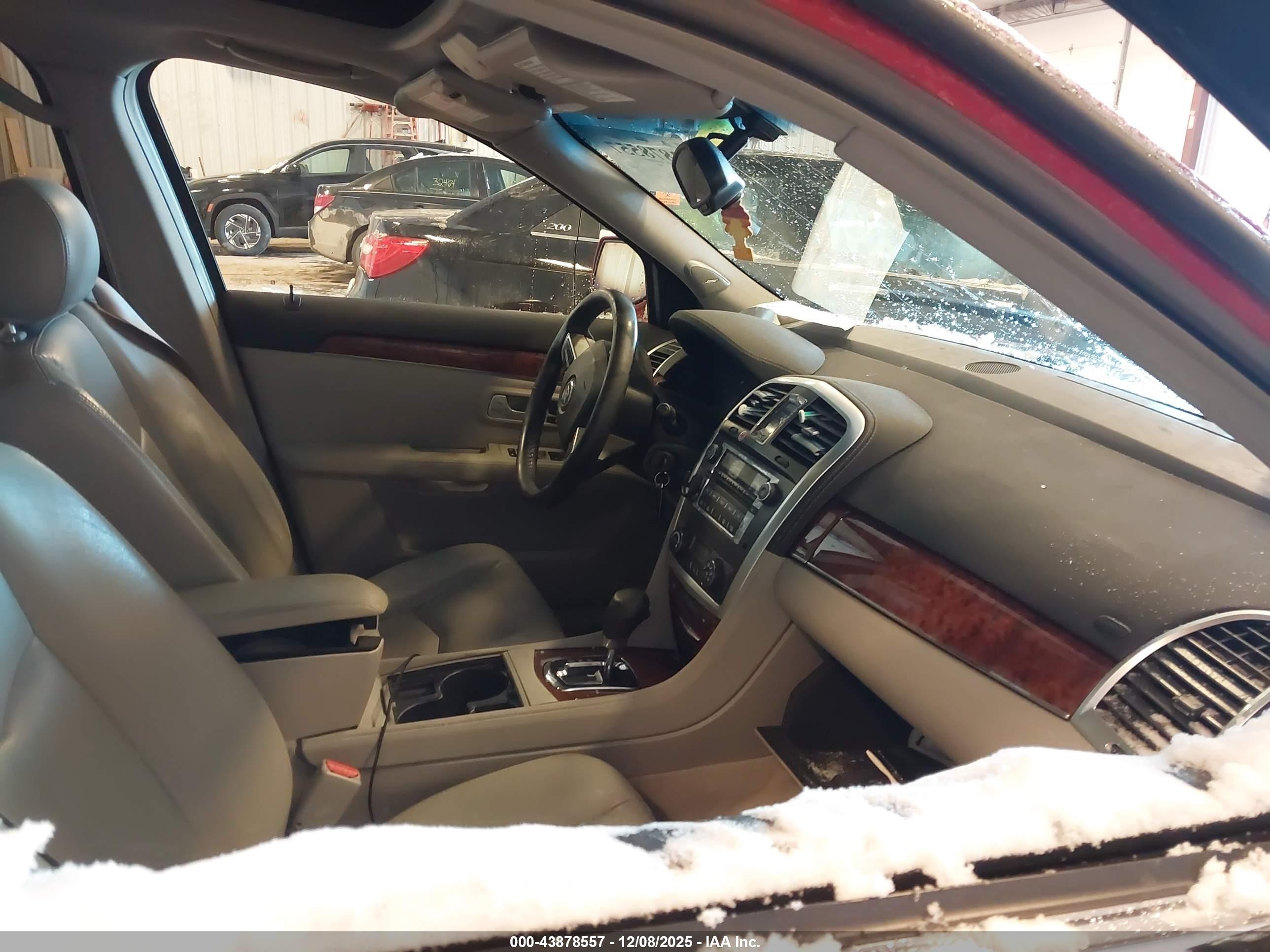 2009 Cadillac Srx V6 Red vin: 1GYEE437490123430