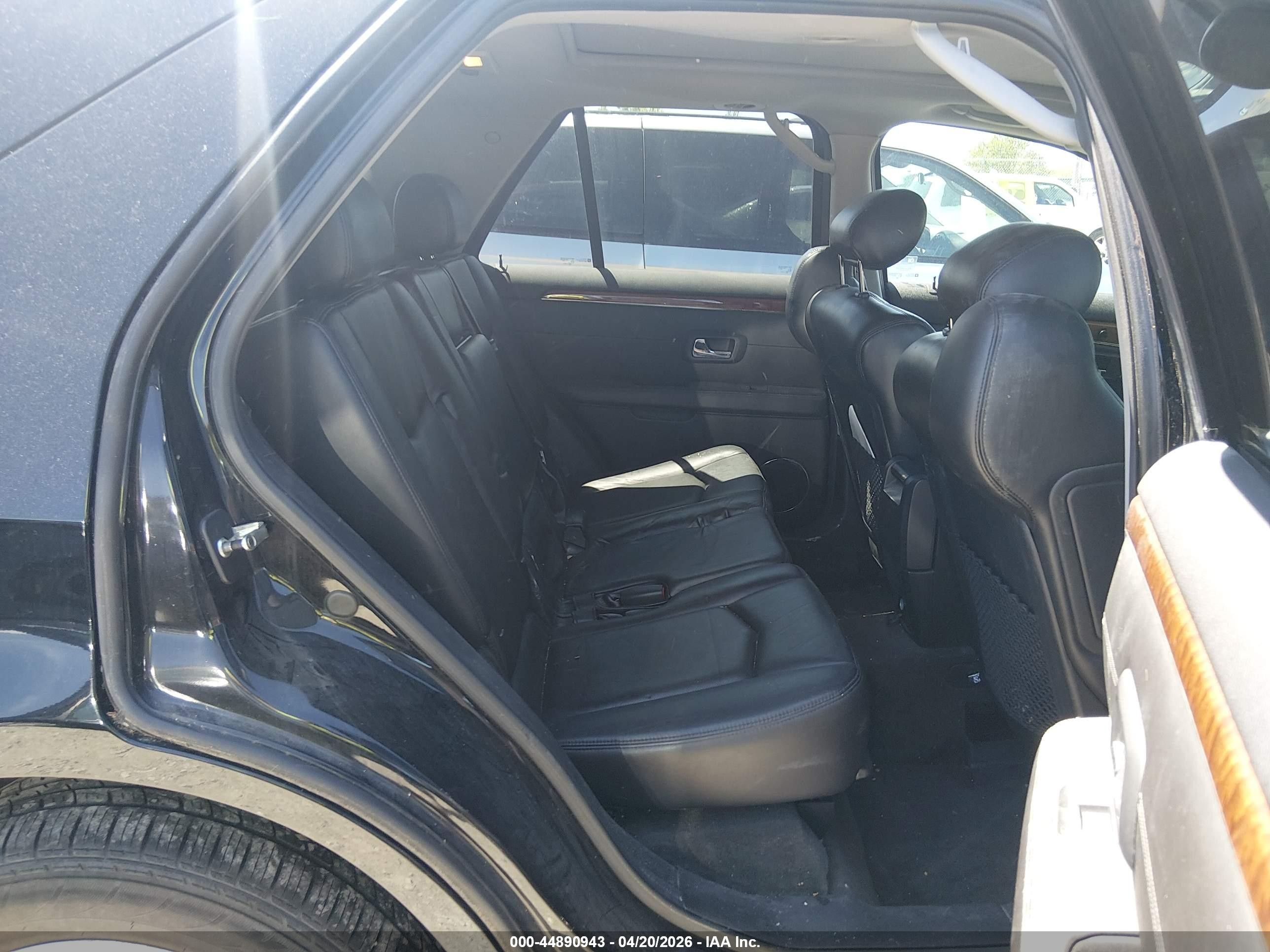 2008 Cadillac Srx V6 Black vin: 1GYEE437580198927