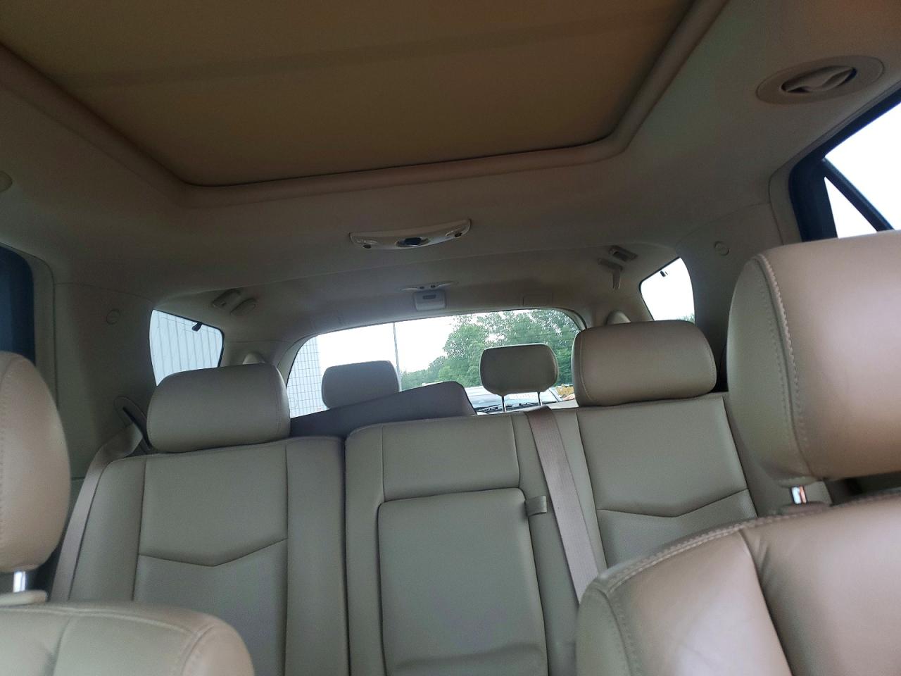 2009 Cadillac Srx Blue vin: 1GYEE437590128457