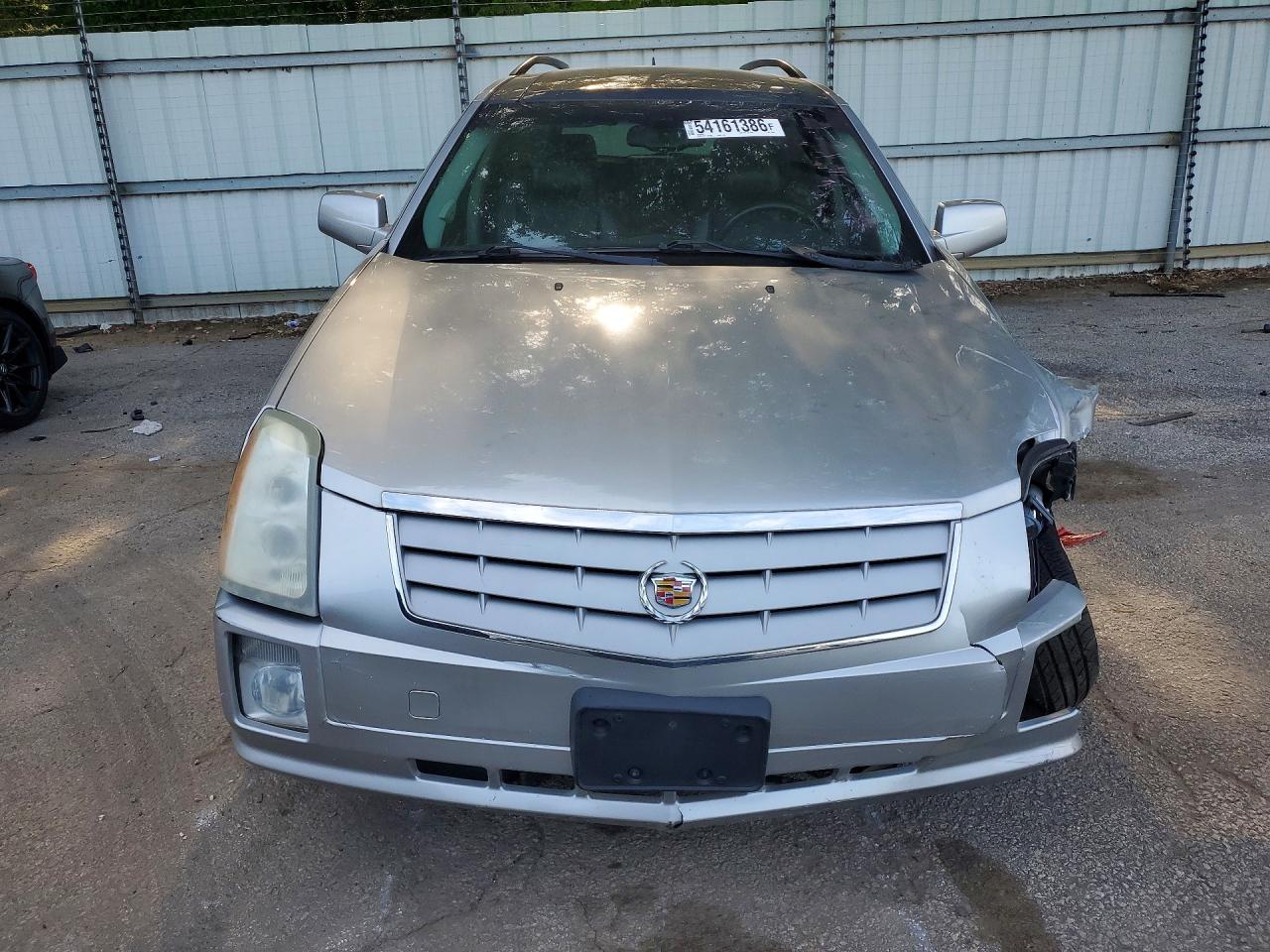 2008 Cadillac Srx Silver vin: 1GYEE437880140522