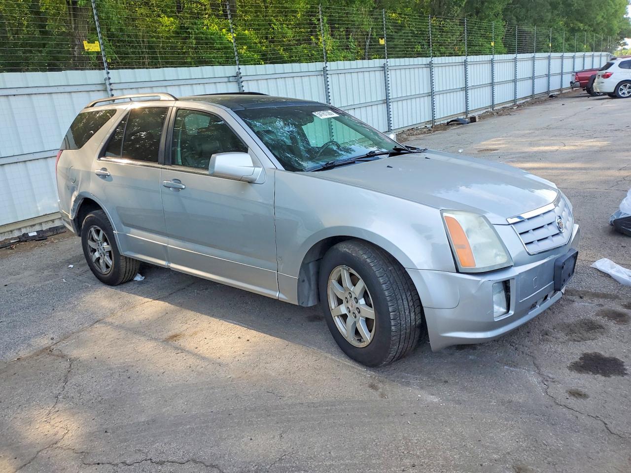 2008 Cadillac Srx Silver vin: 1GYEE437880140522