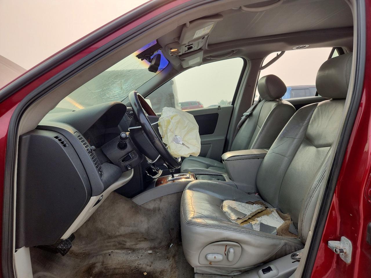 2004 Cadillac Srx Red vin: 1GYEE637040159863