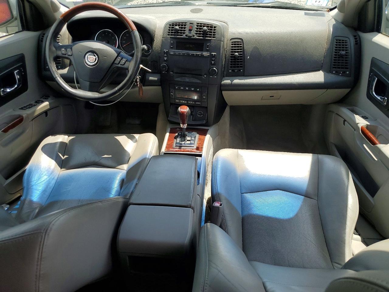 2005 Cadillac Srx Серый vin: 1GYEE637050207654