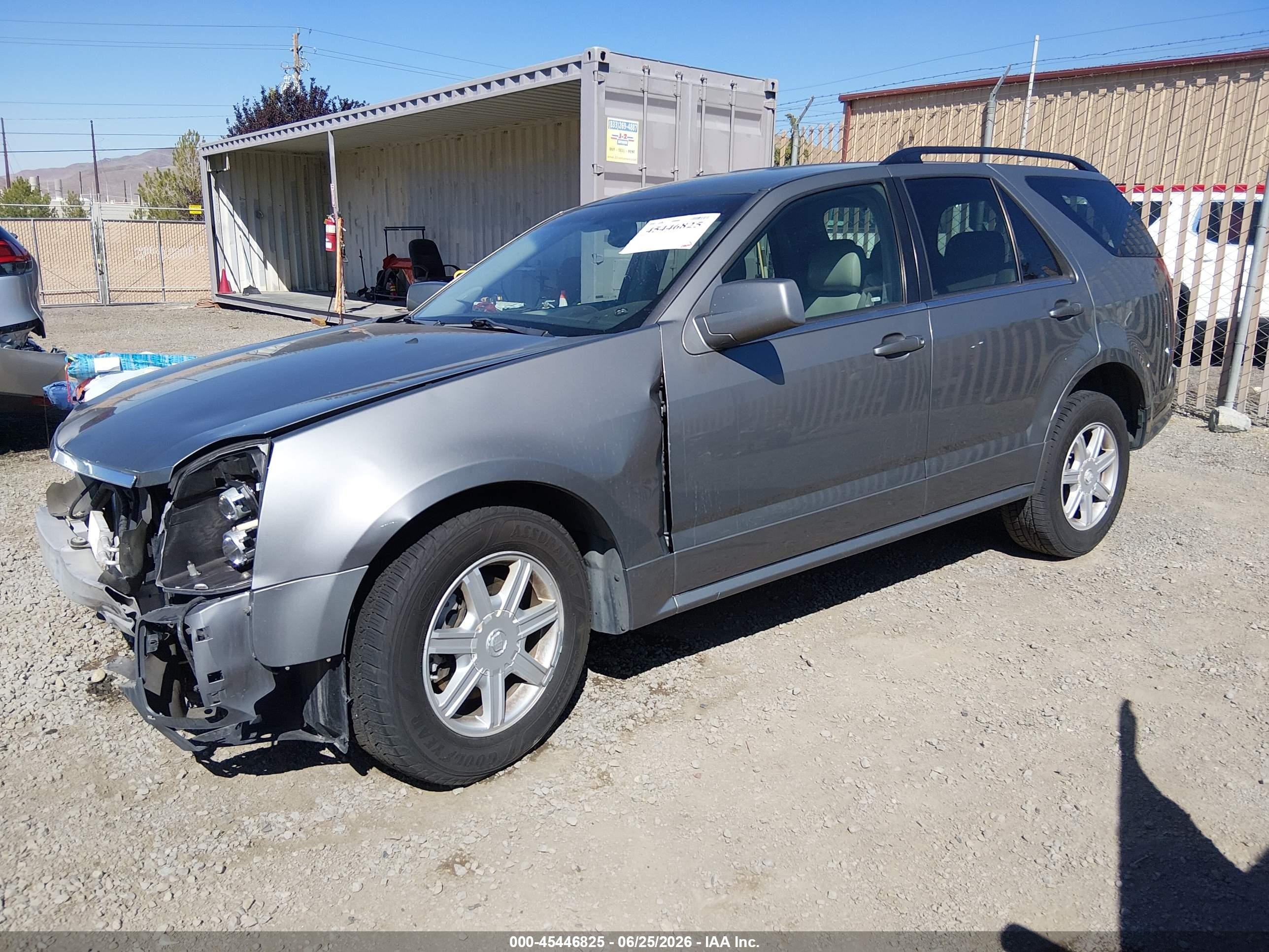 2004 Cadillac Srx Standard Silver vin: 1GYEE637140177367
