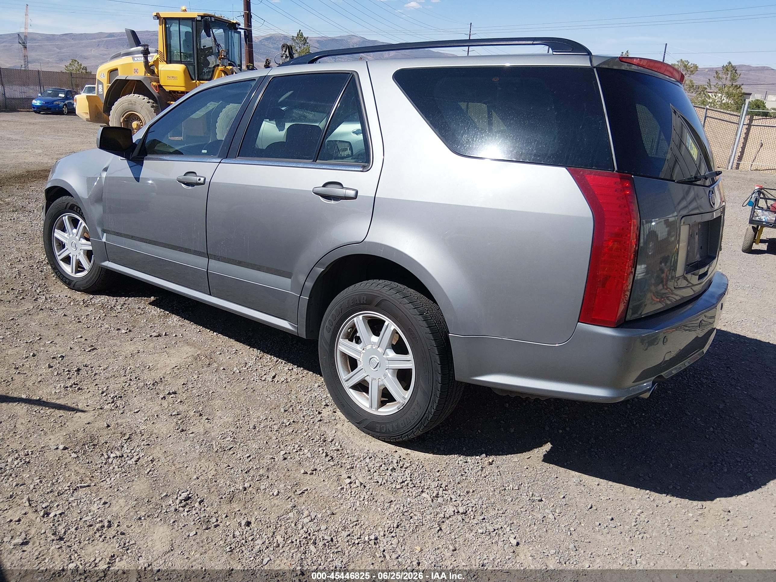 2004 Cadillac Srx Standard Silver vin: 1GYEE637140177367