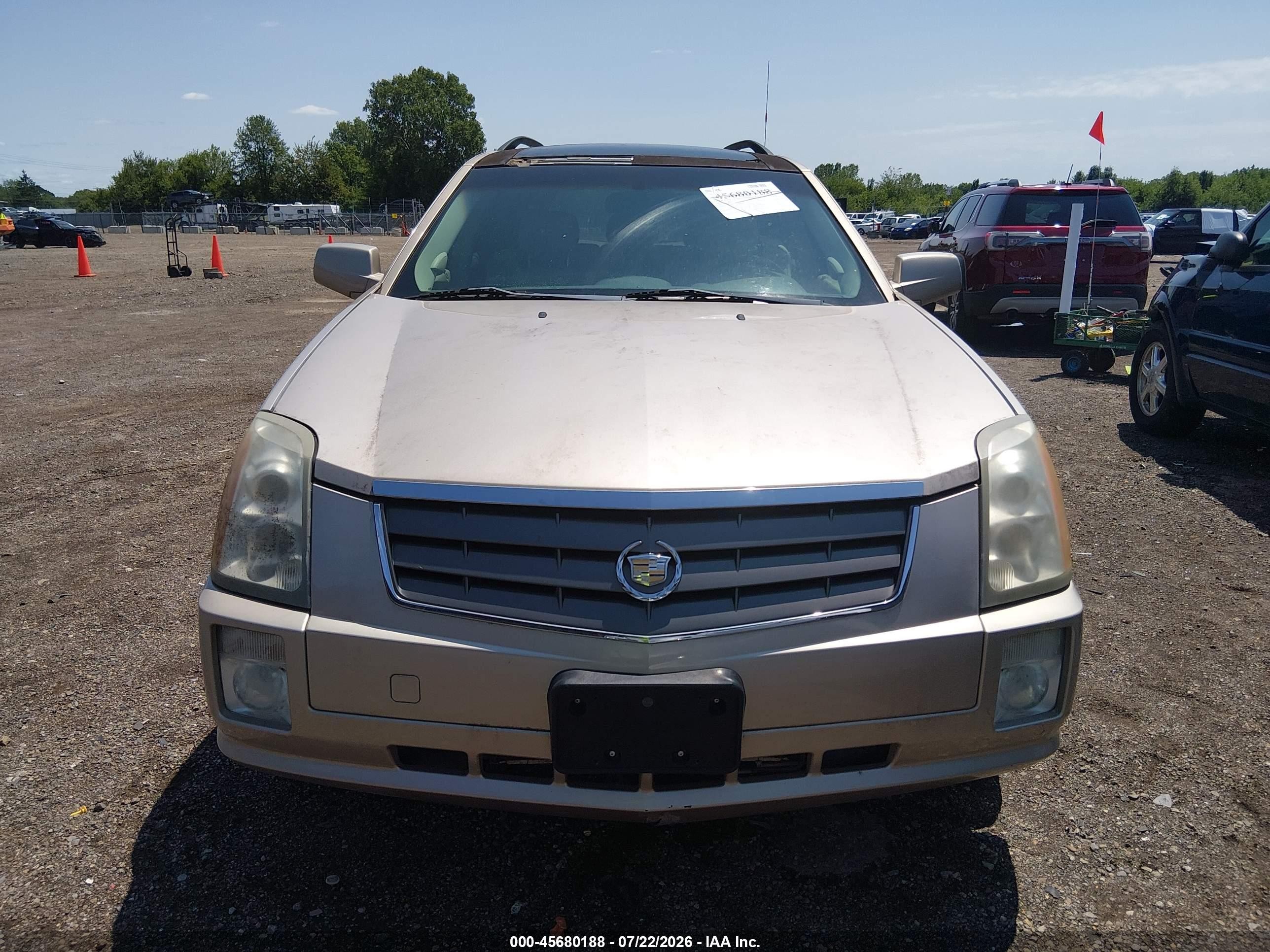 2005 Cadillac Srx   Gold vin: 1GYEE637150200910