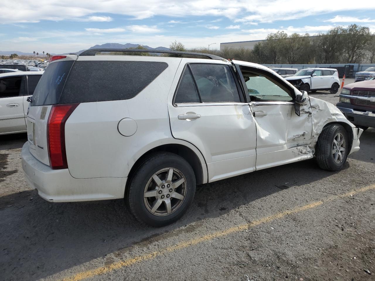 2006 Cadillac Srx White vin: 1GYEE637160136921