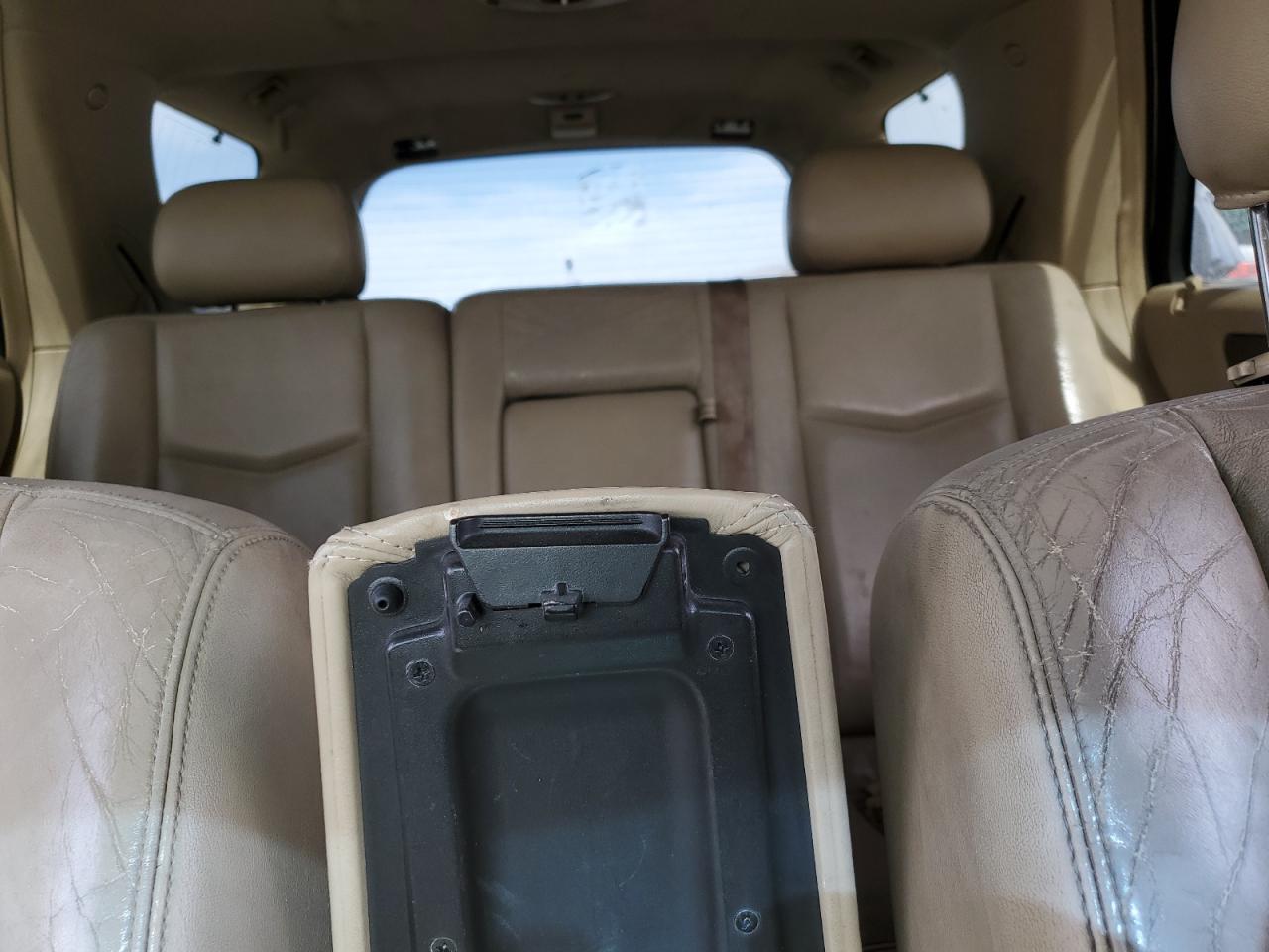 2006 Cadillac Srx White vin: 1GYEE637160136921