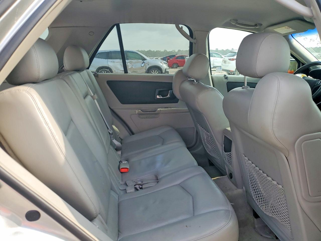2006 Cadillac Srx Silver vin: 1GYEE637160221595