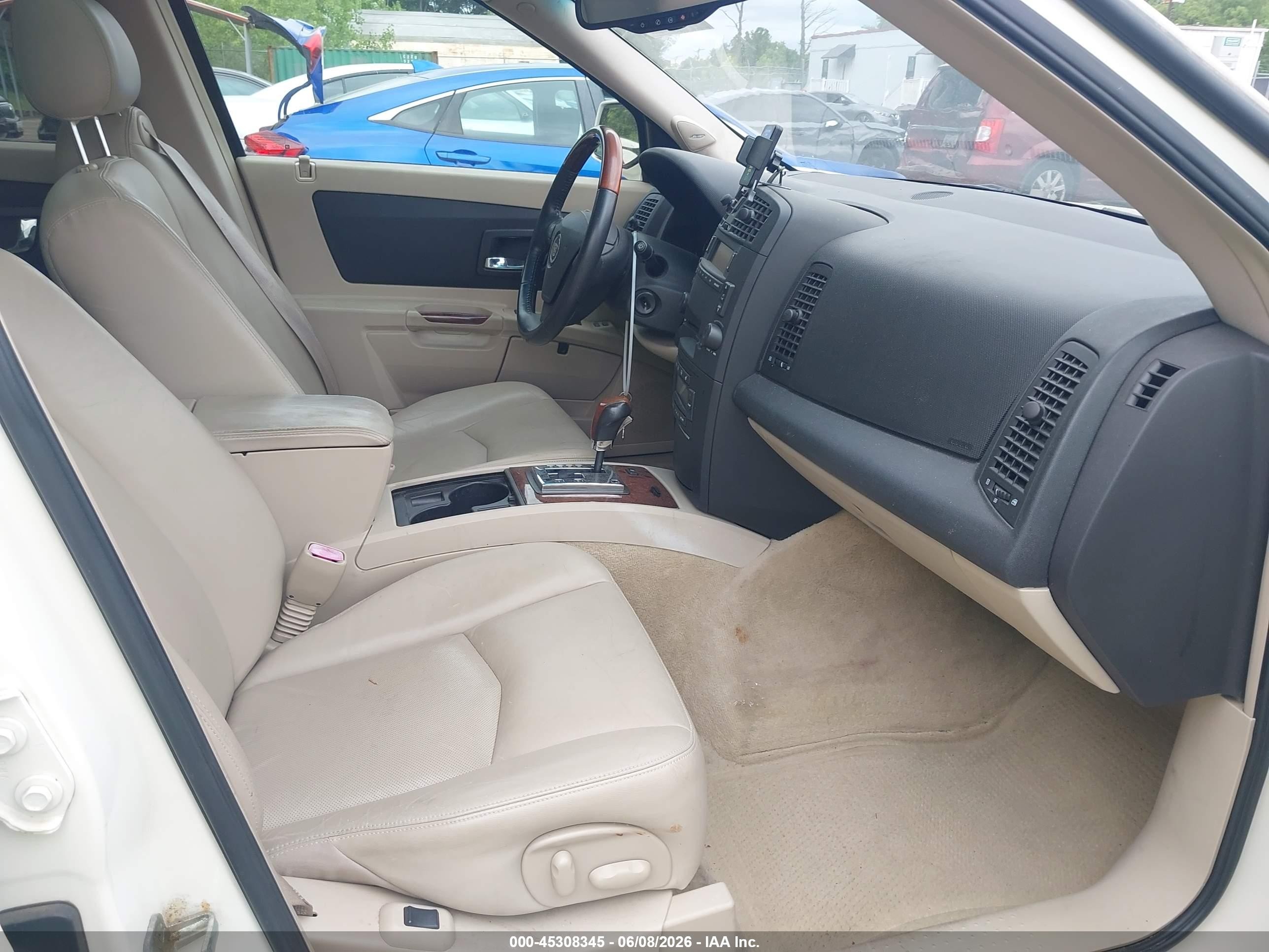 2005 Cadillac Srx V6 White vin: 1GYEE637250194857