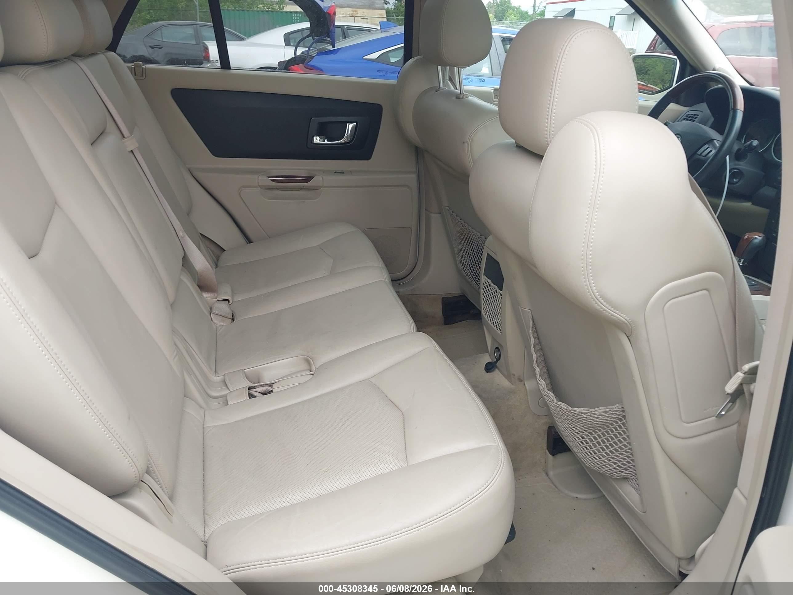 2005 Cadillac Srx V6 White vin: 1GYEE637250194857