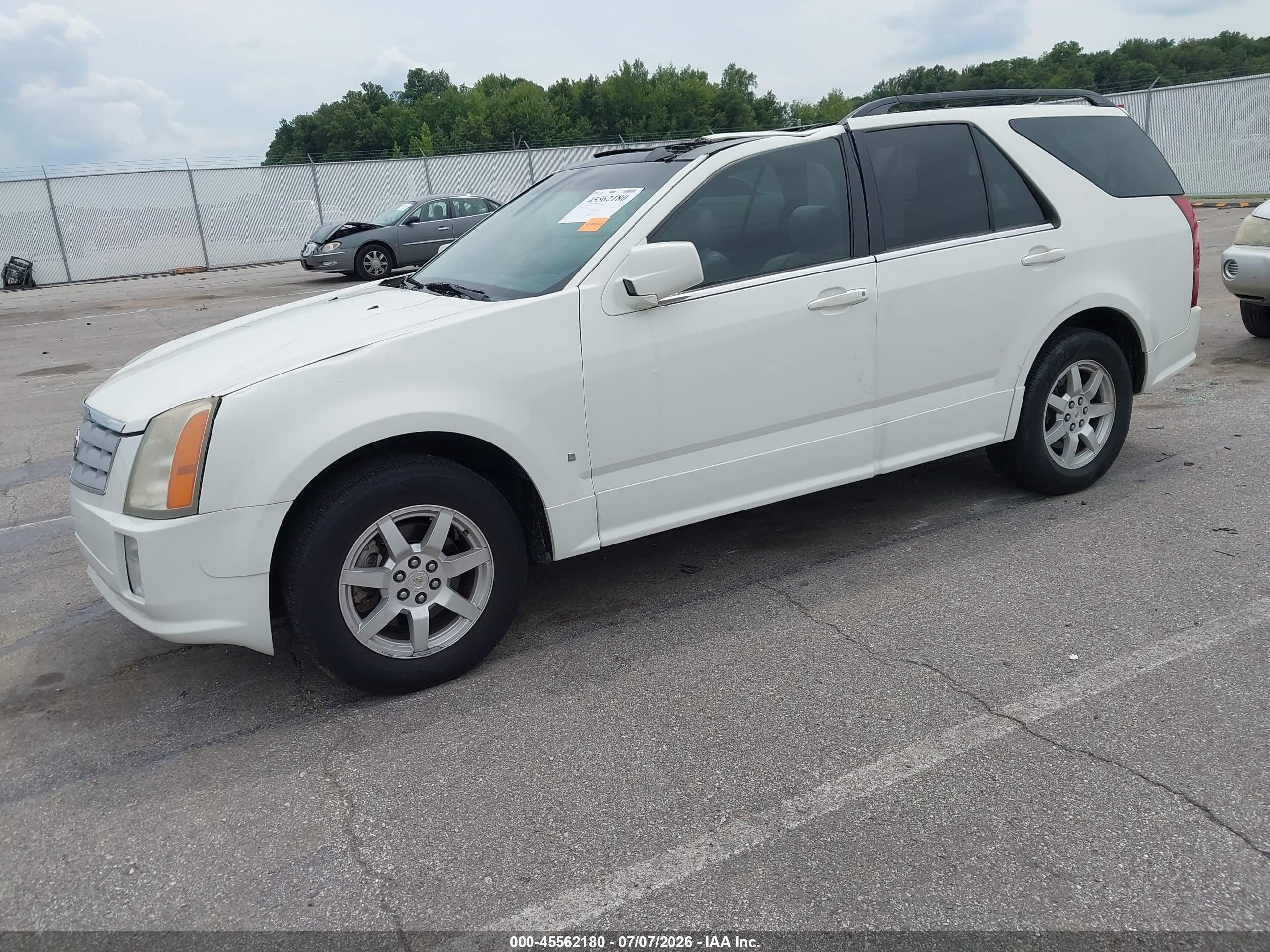2007 Cadillac Srx V6 White vin: 1GYEE637270125198