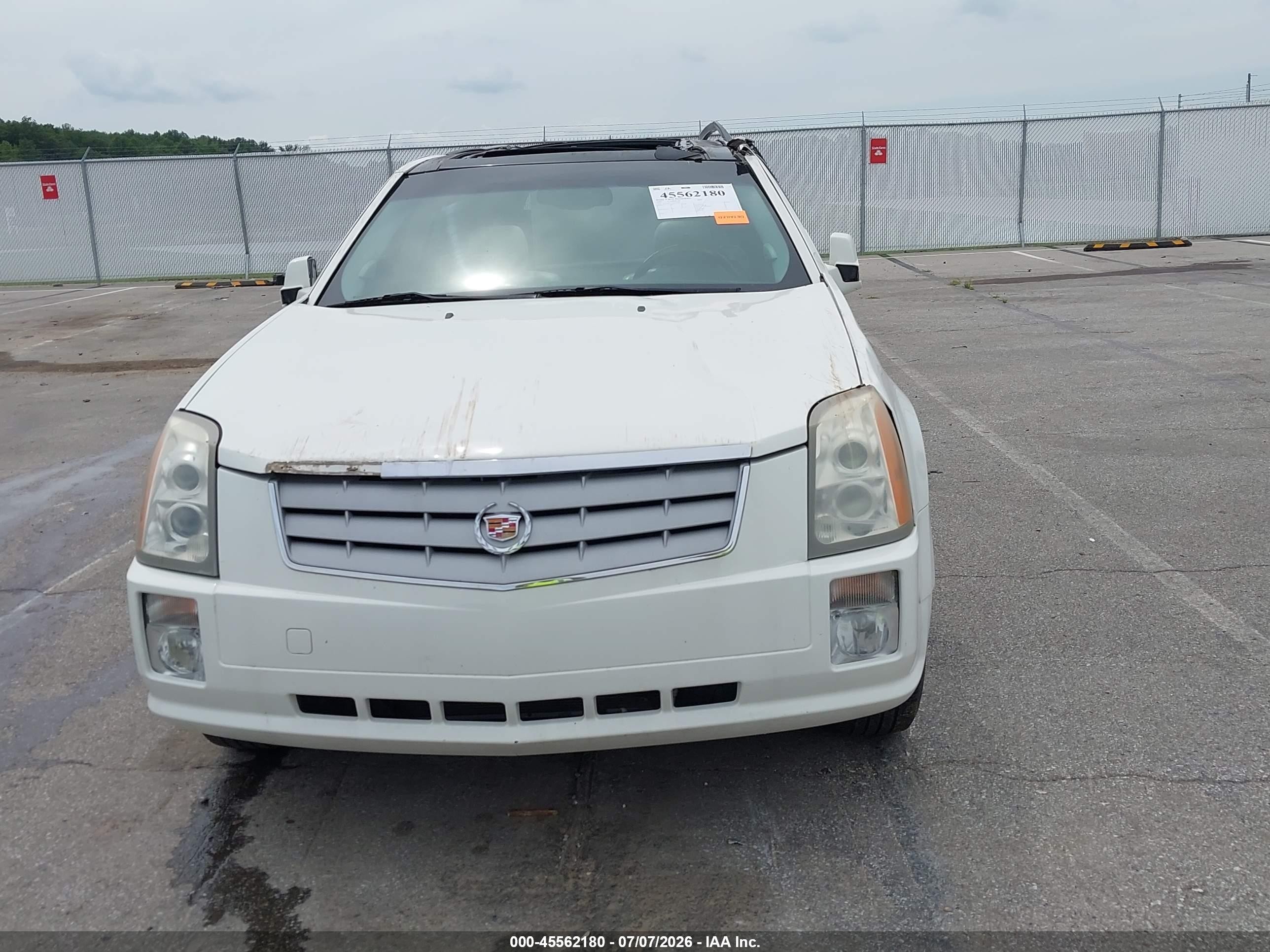 2007 Cadillac Srx V6 White vin: 1GYEE637270125198