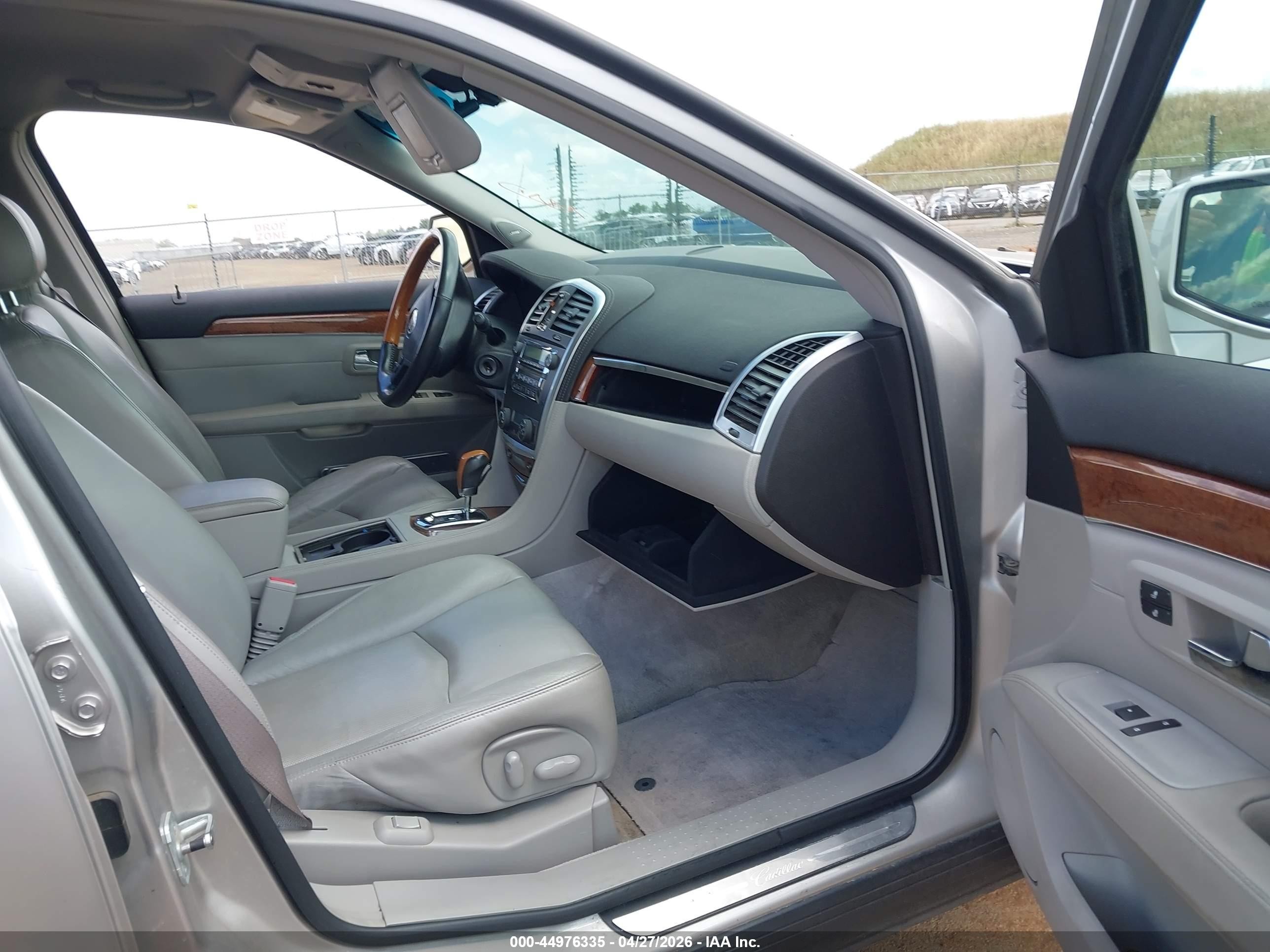 2007 Cadillac Srx V6 Gray vin: 1GYEE637270144253