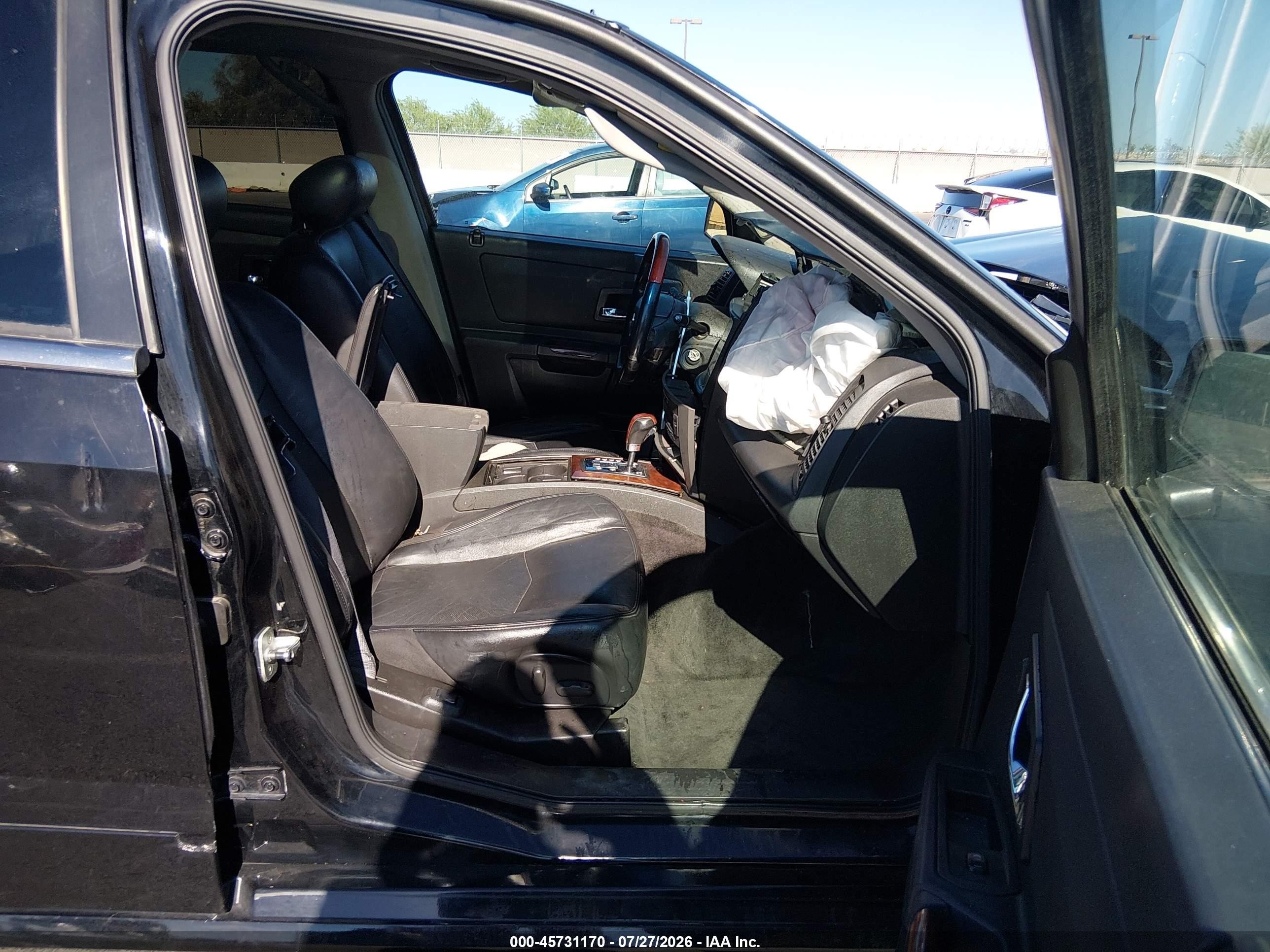 2004 Cadillac Srx Standard Black vin: 1GYEE637340162613