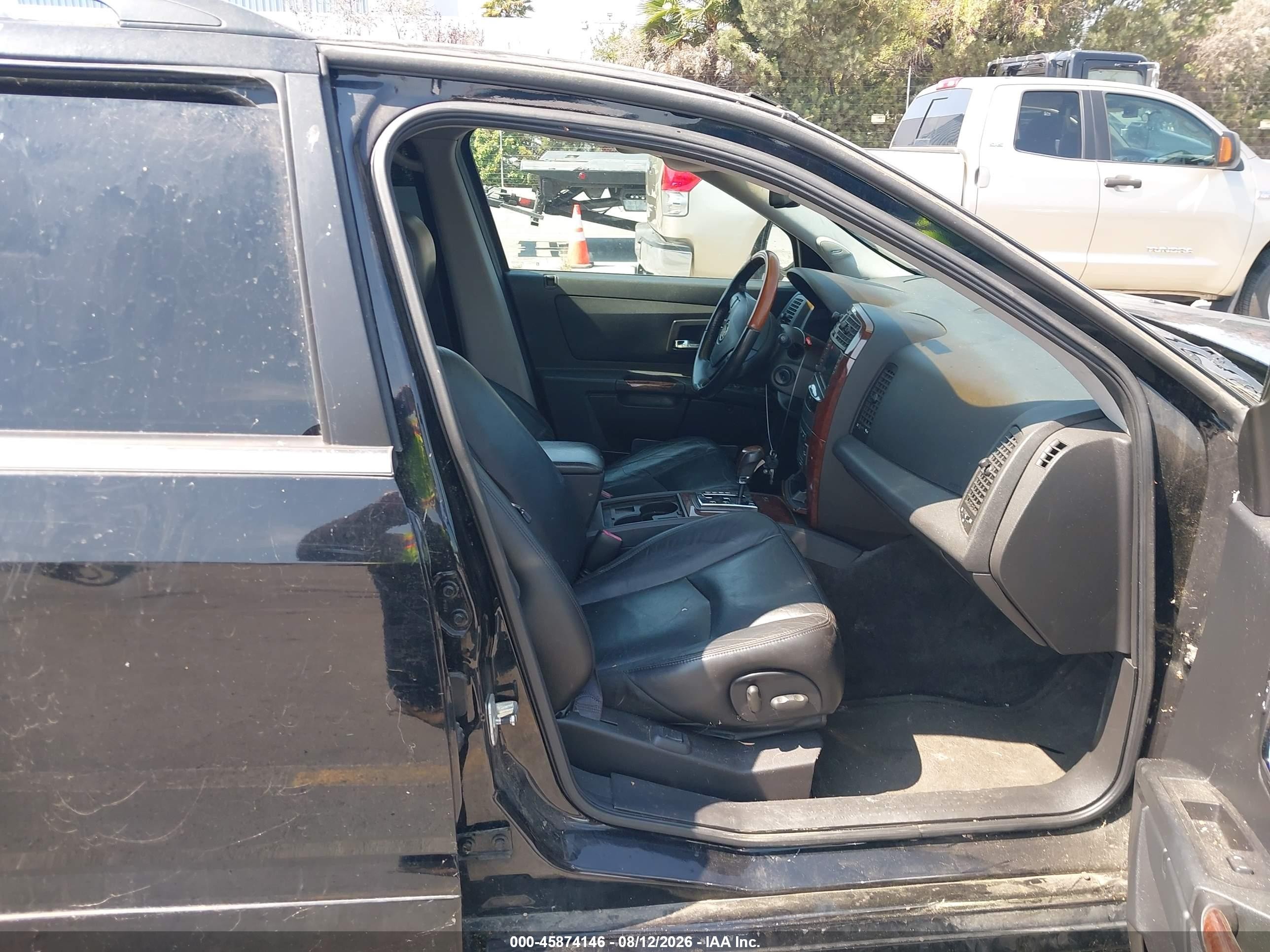 2005 Cadillac Srx V6 Black vin: 1GYEE637350101957
