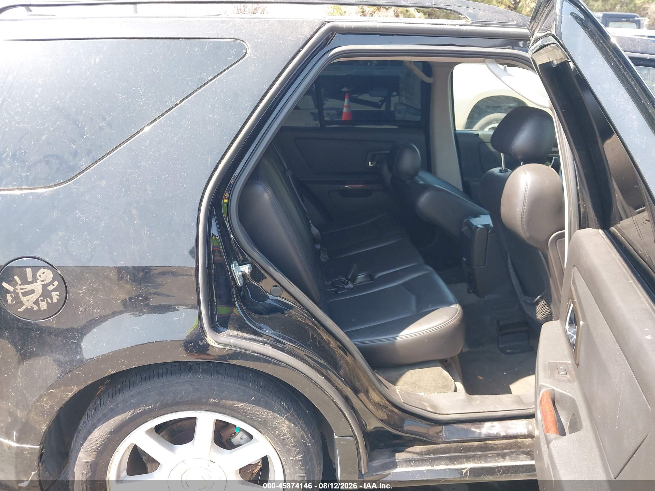 2005 Cadillac Srx V6 Black vin: 1GYEE637350101957