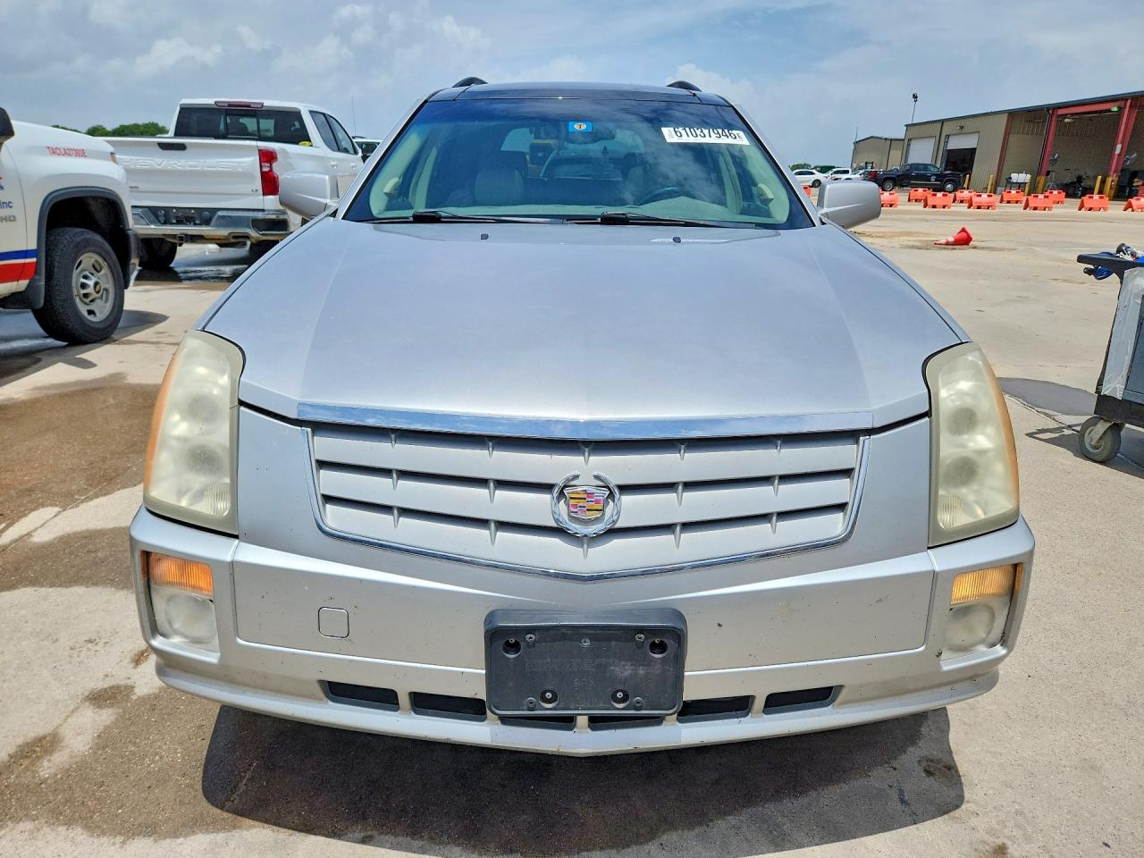 2008 Cadillac Srx Silver vin: 1GYEE637380149608