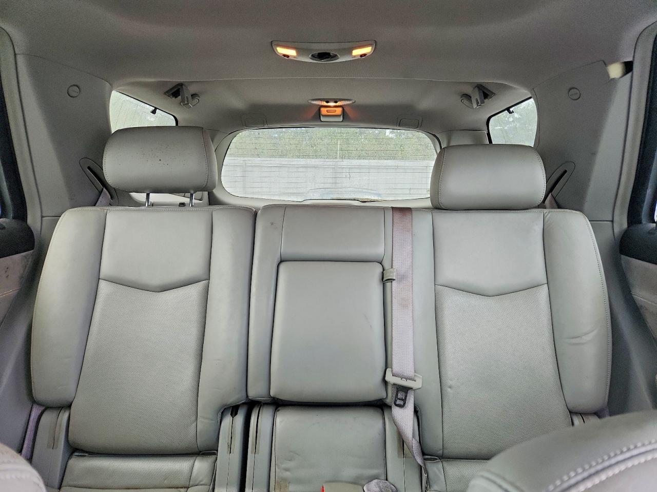 2007 Cadillac Srx Blue vin: 1GYEE637470145100