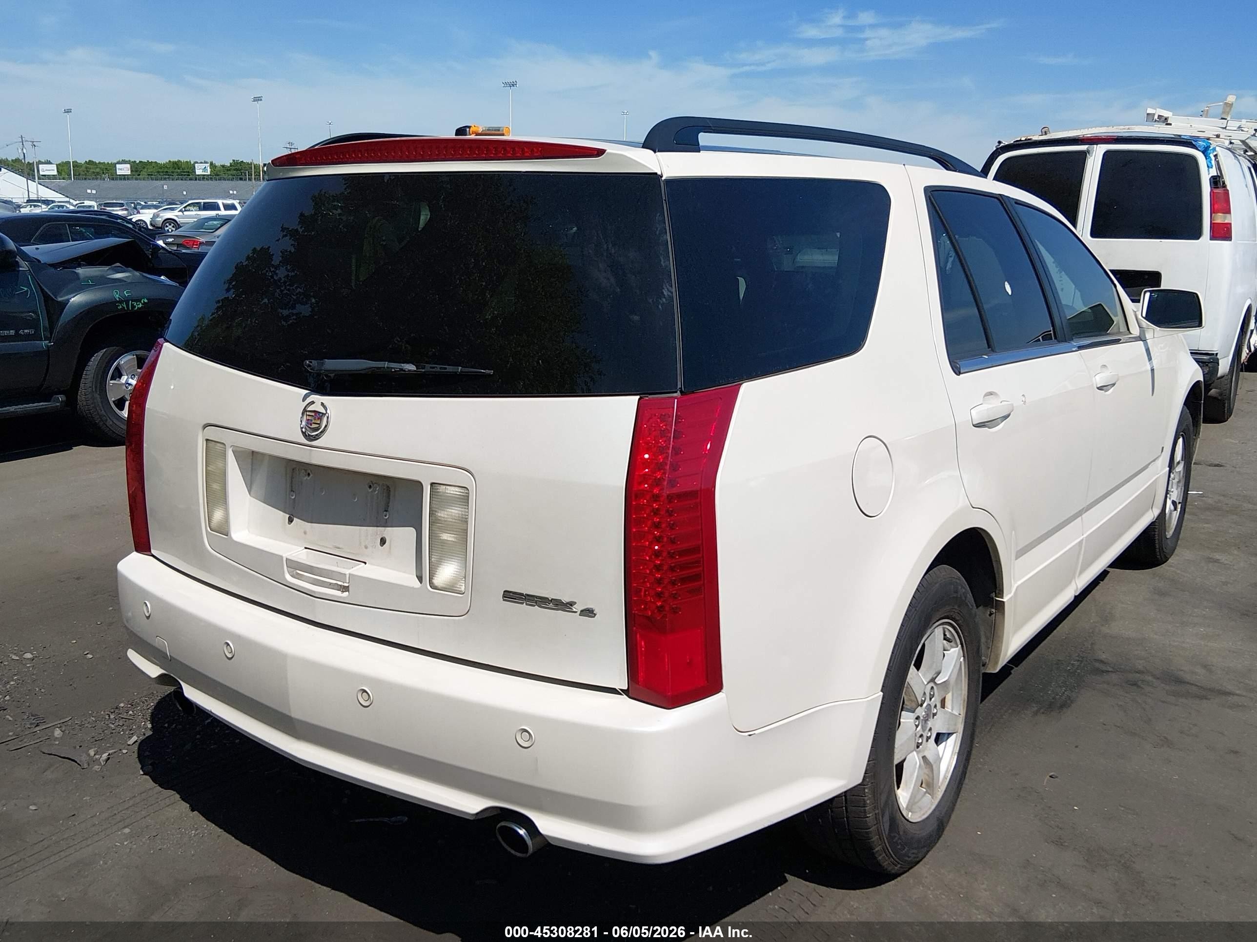 2007 Cadillac Srx V6 Белый vin: 1GYEE637470186536