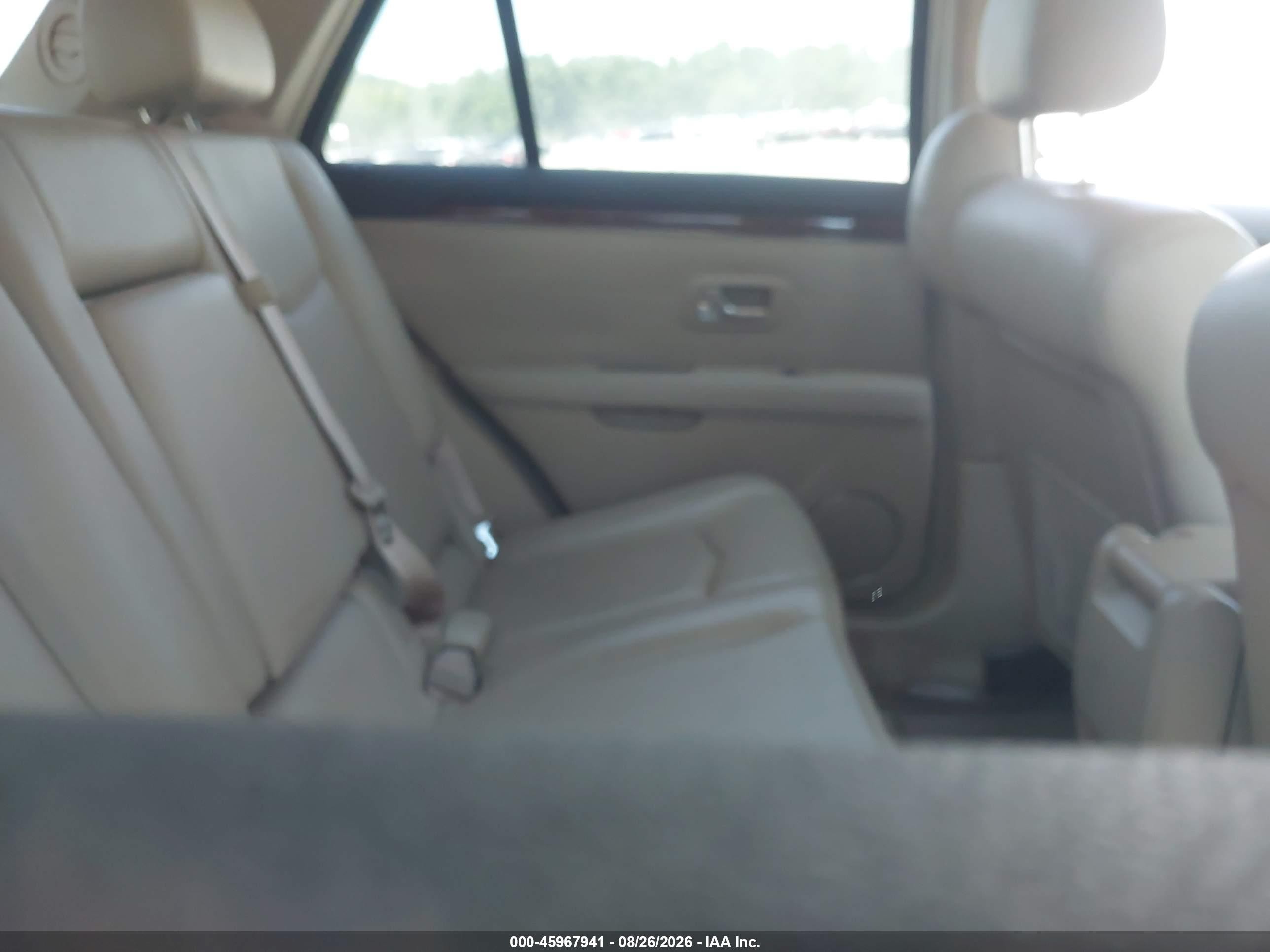 2008 Cadillac Srx V6 Белый vin: 1GYEE637480122126