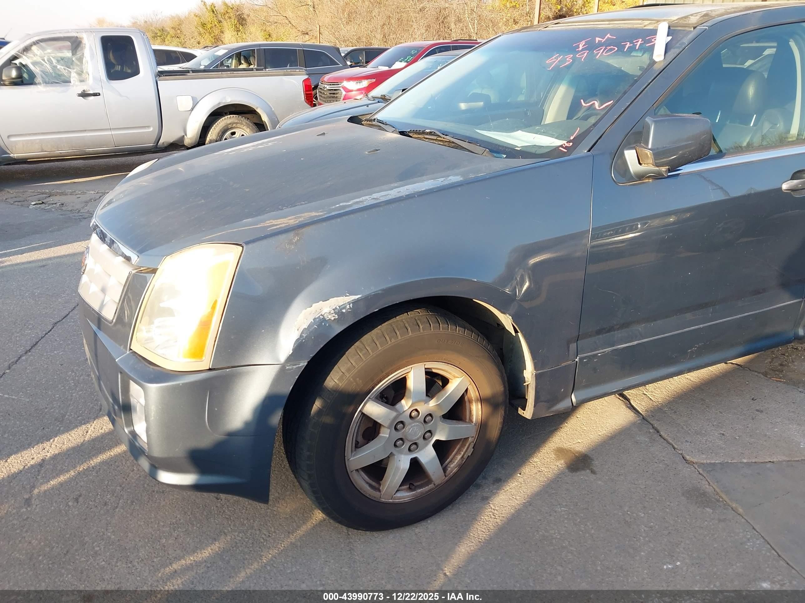 2006 Cadillac Srx V6 Turquoise vin: 1GYEE637560221650