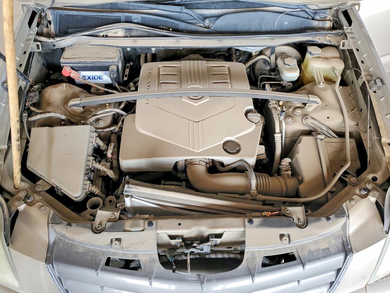 2005 Cadillac Srx Желто-коричневый vin: 1GYEE637650225236