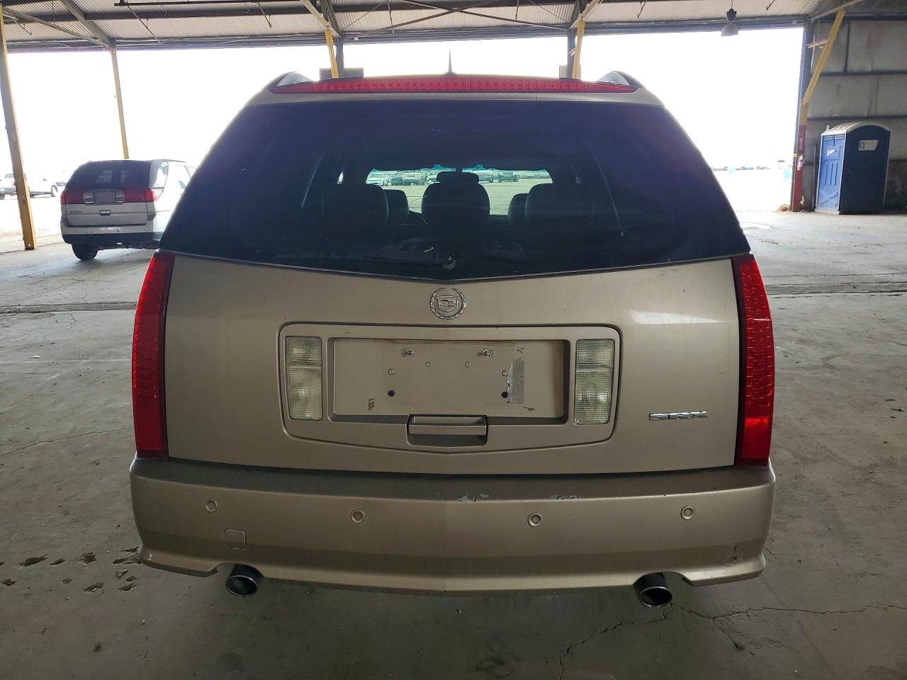 2005 Cadillac Srx Желто-коричневый vin: 1GYEE637650225236