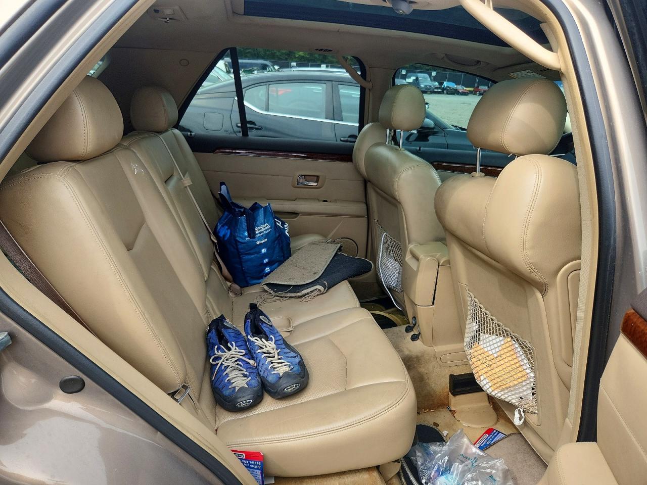 2007 Cadillac Srx Tan vin: 1GYEE637670148354