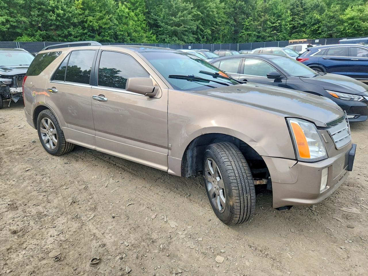 2007 Cadillac Srx Tan vin: 1GYEE637670148354